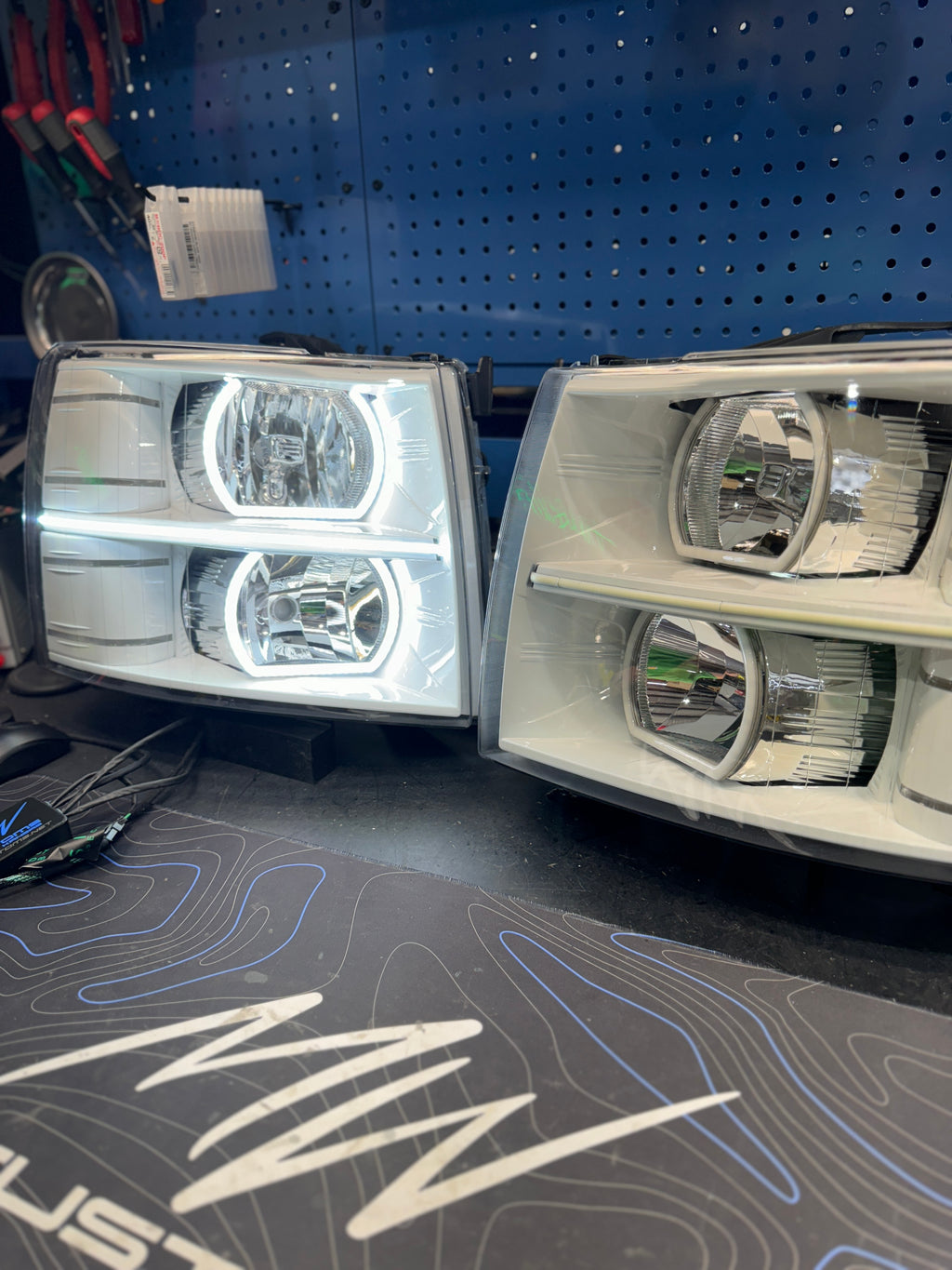 2007-13 CHEVROLET SILVERADO HALOGEN HEADLIGHTS