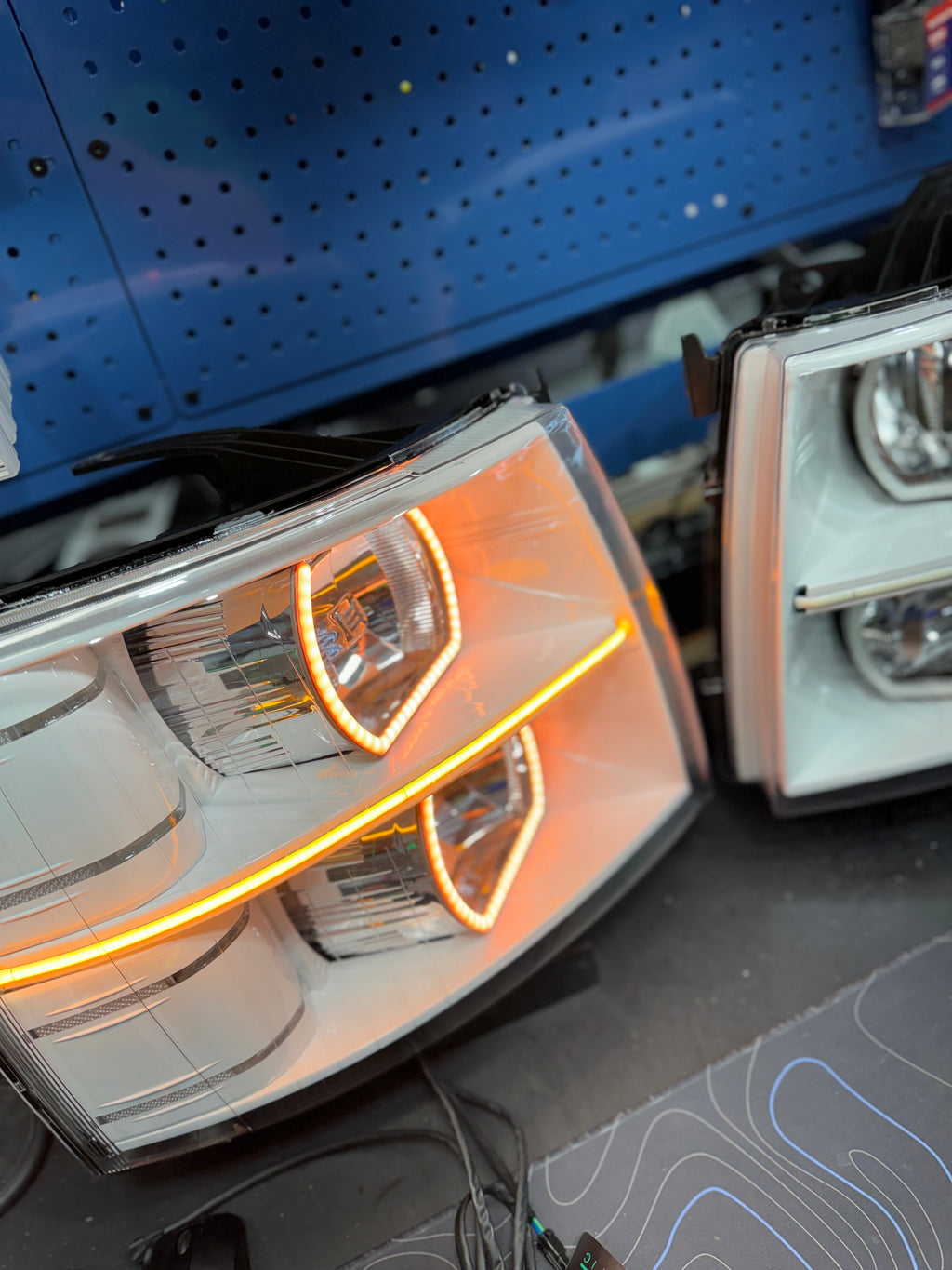 2007-13 CHEVROLET SILVERADO HALOGEN HEADLIGHTS