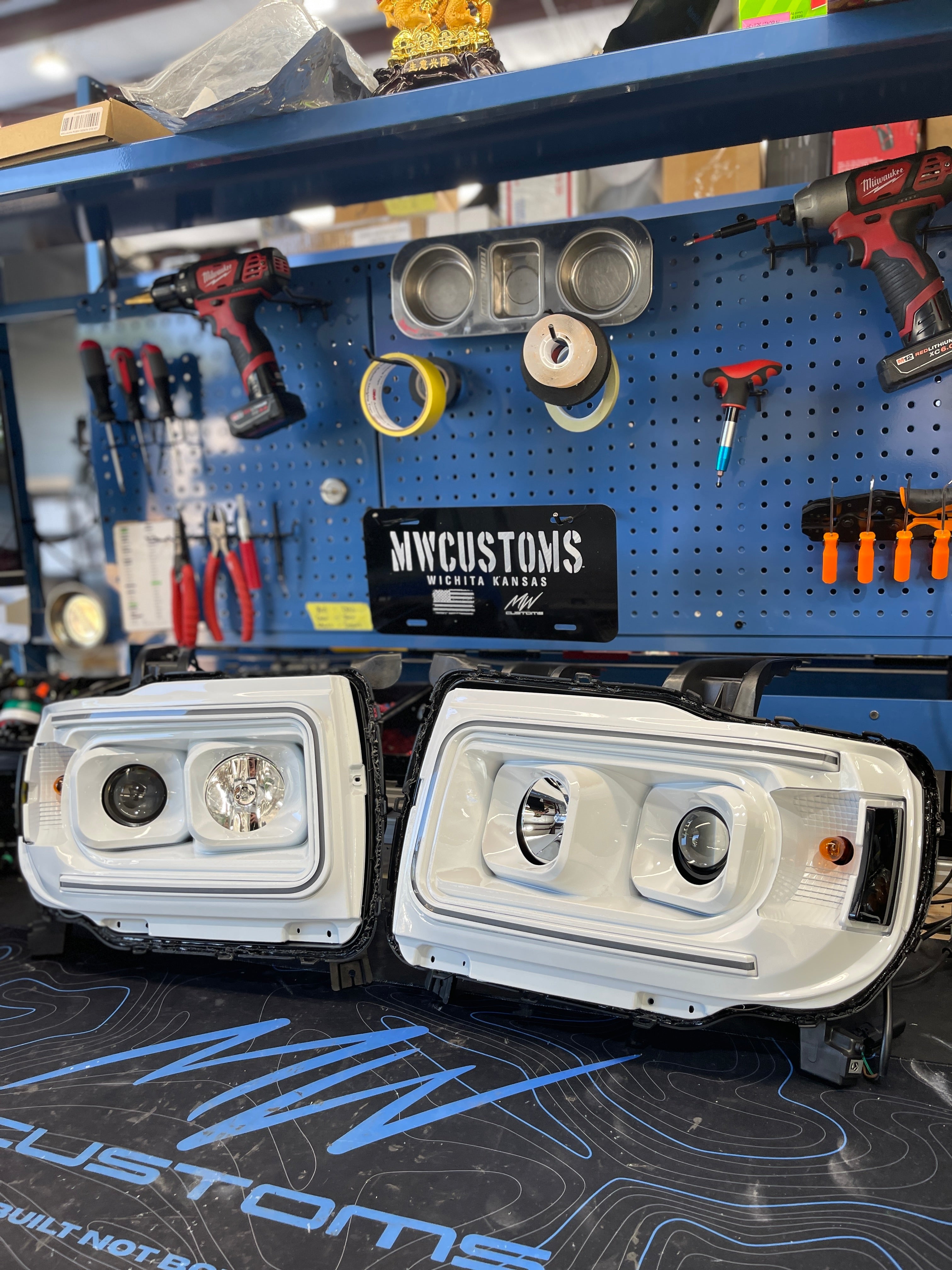 2015-21 GMC CANYON HEADLIGHTS