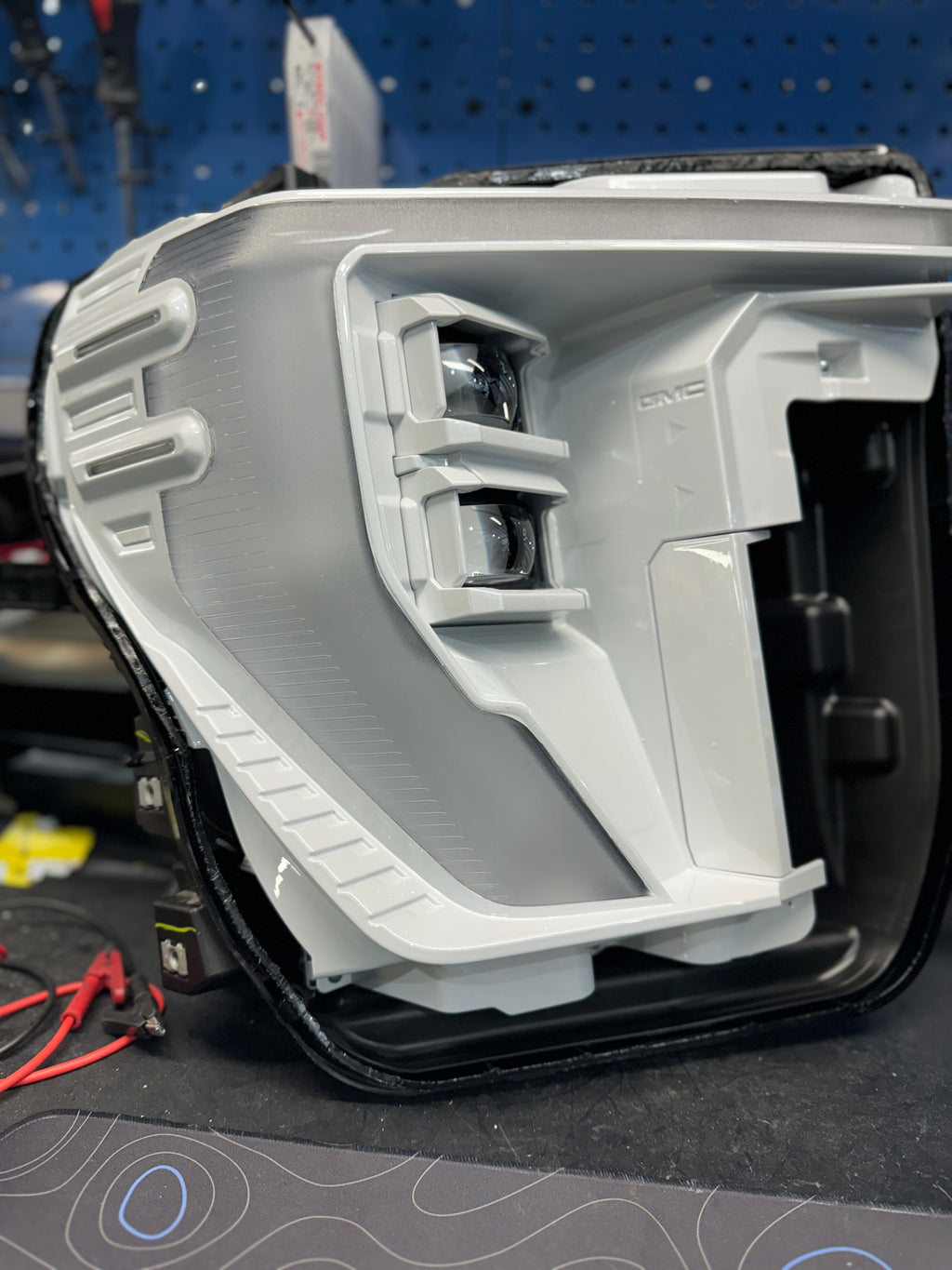 2024-2026 GMC SIERRA CUSTOM OEM HEADLIGHTS