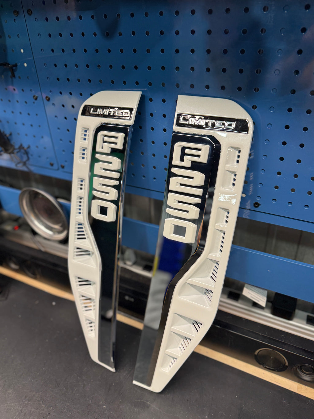 2023-2026 Ford Super Duty Fender Badges