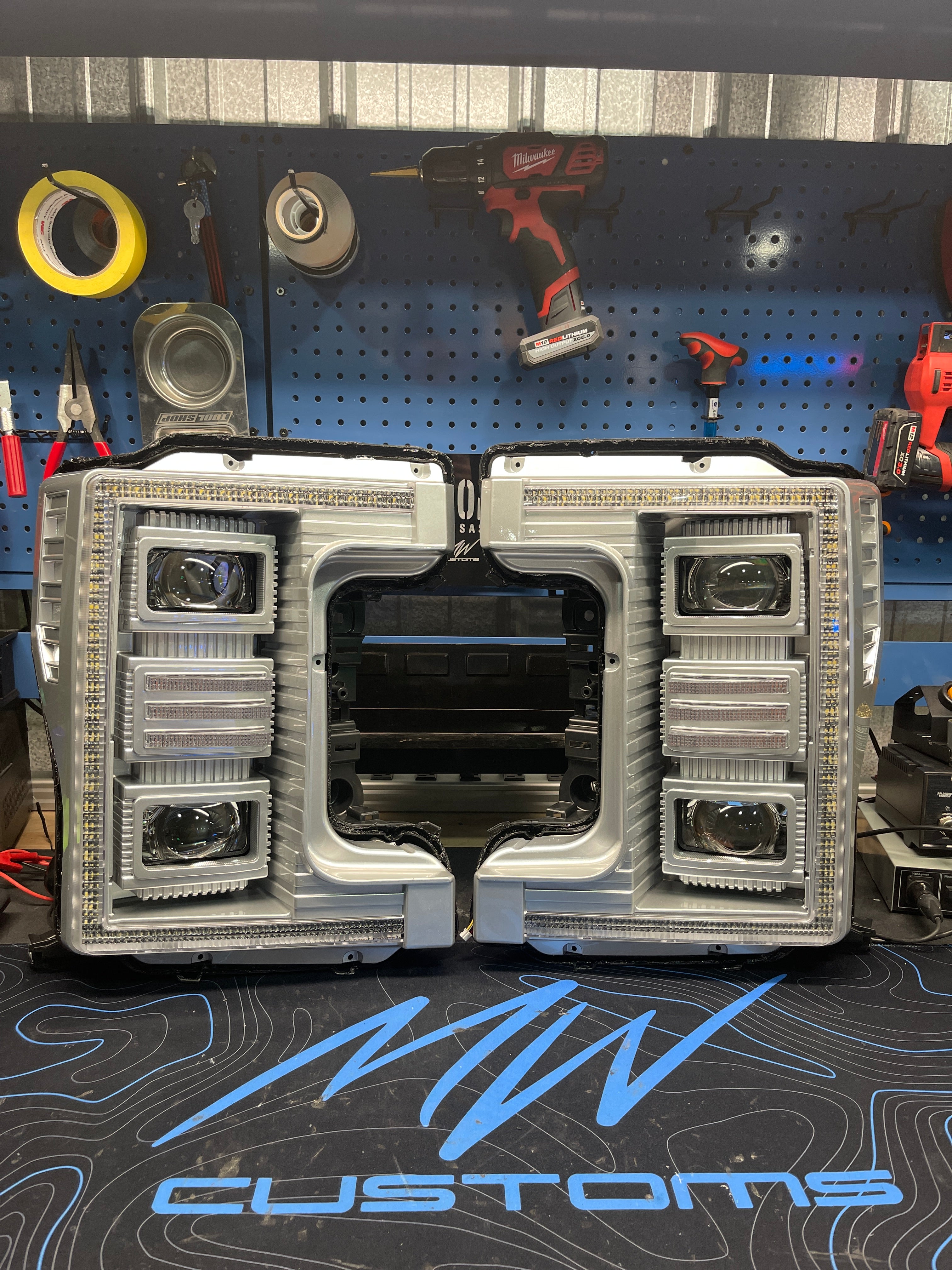 2017-19 FORD SUPER DUTY MORIMOTO HYBRID HEADLIGHTS
