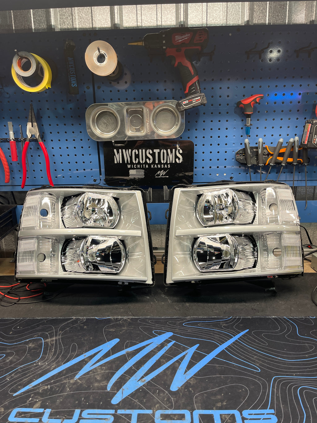 2007-13 CHEVROLET SILVERADO HALOGEN HEADLIGHTS