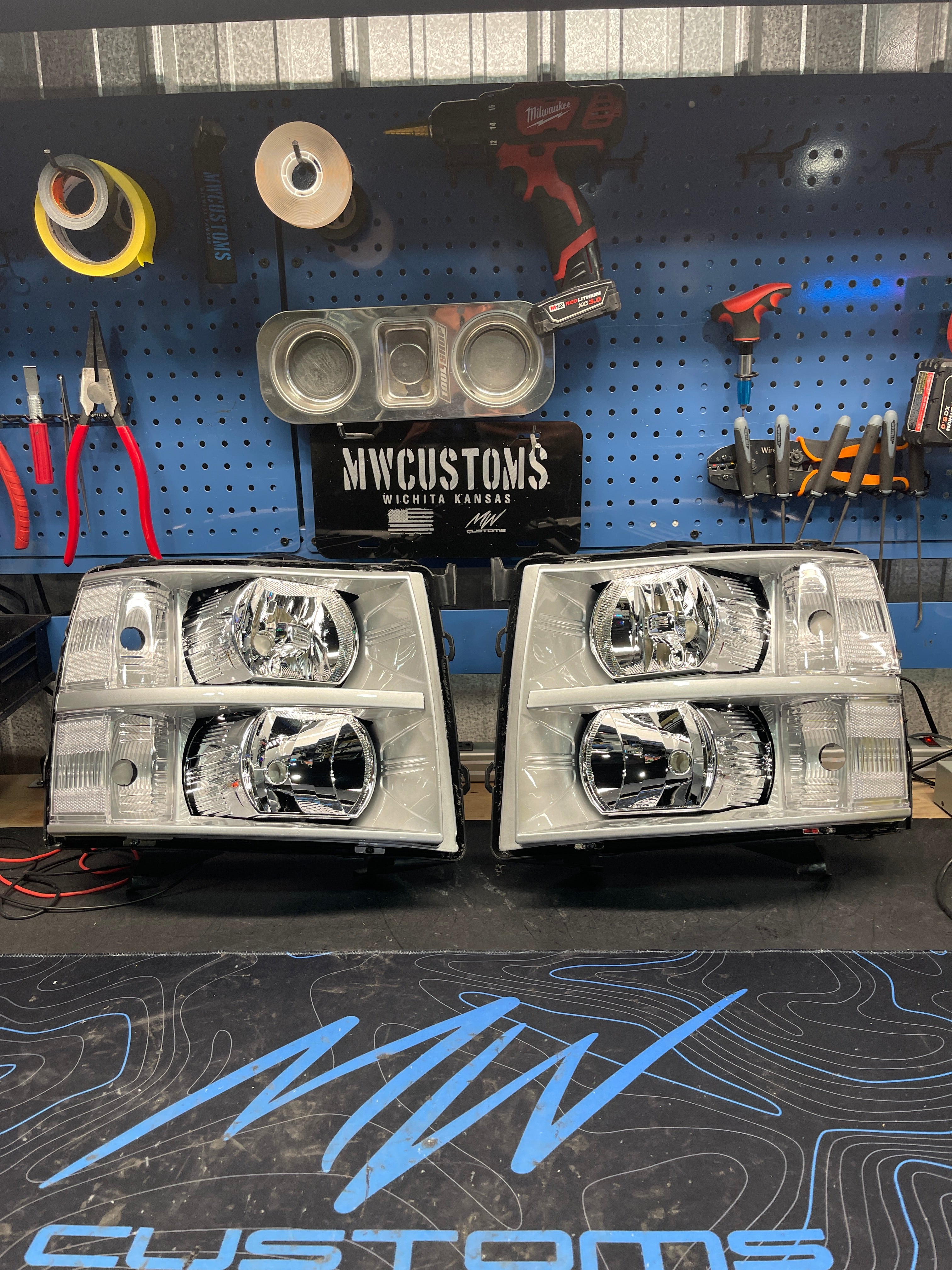 2007-13 CHEVROLET SILVERADO HALOGEN HEADLIGHTS