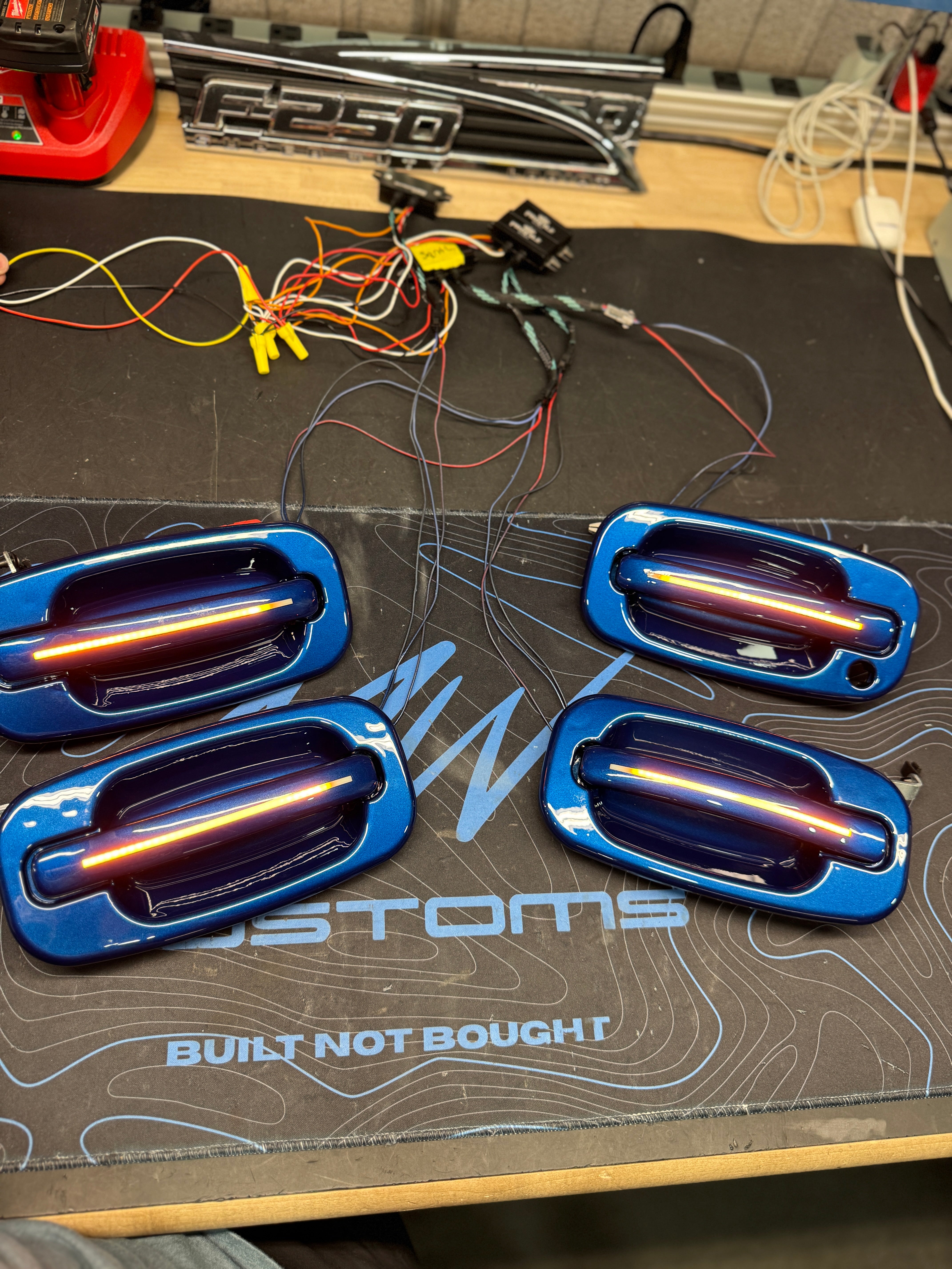 1999-2007 GM Switchback Door Handles | MW Customs – MwCustoms Inc.