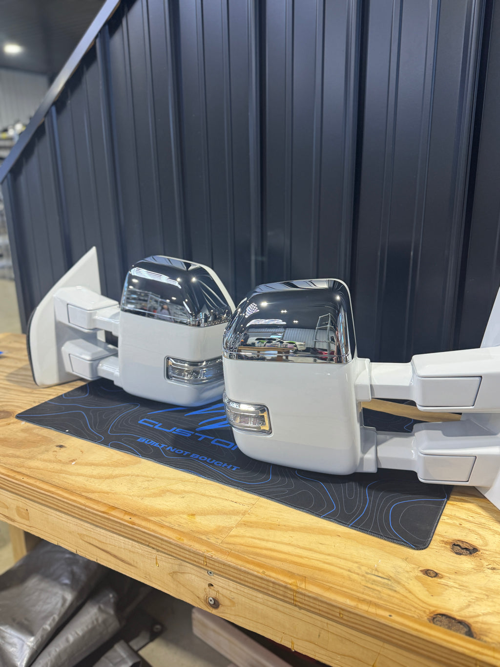 CUSTOM FORD TOW MIRRORS 2021-23 F150