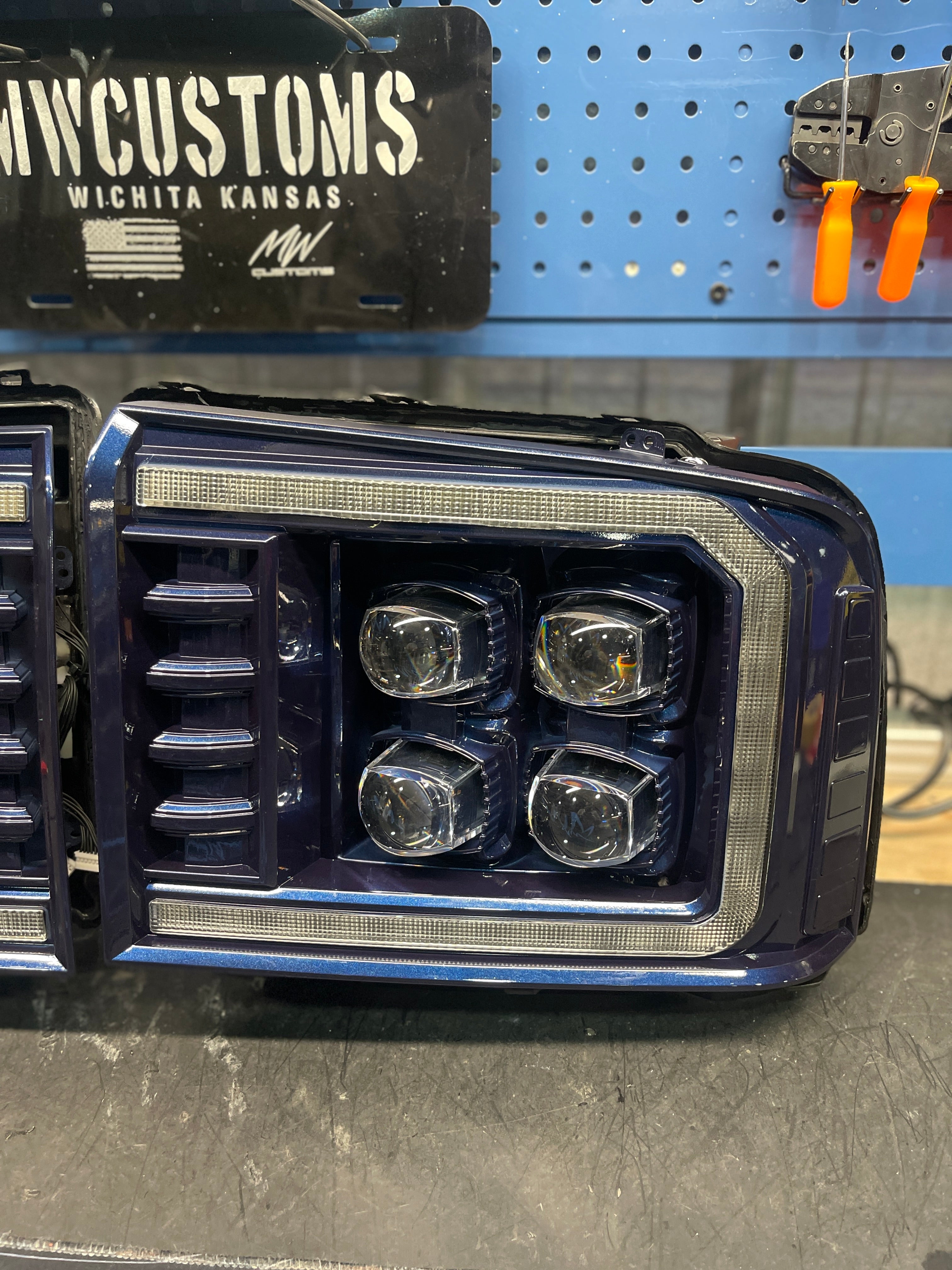 AlphaRex NOVA Super Duty Headlights (2005-2007) – Color-Matched