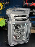 2020 - 23 CHEVY SILVERADO 2500 HEADLIGHTS