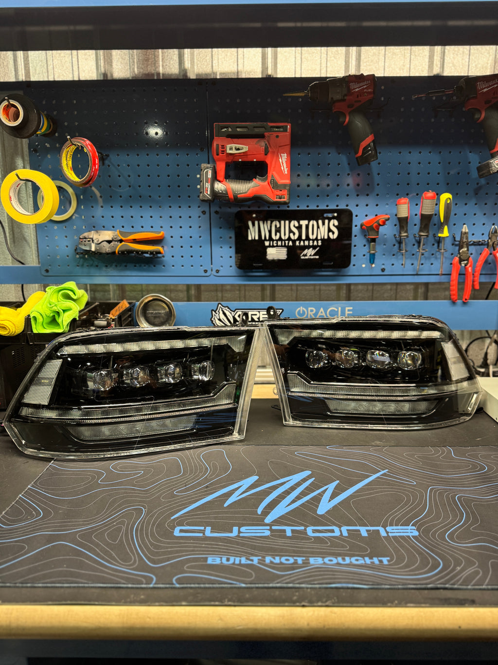2009-18 DODGE RAM ALPHAREX G2 5TH GEN RAM STYLE NOVA SERIES HEADLIGHTS