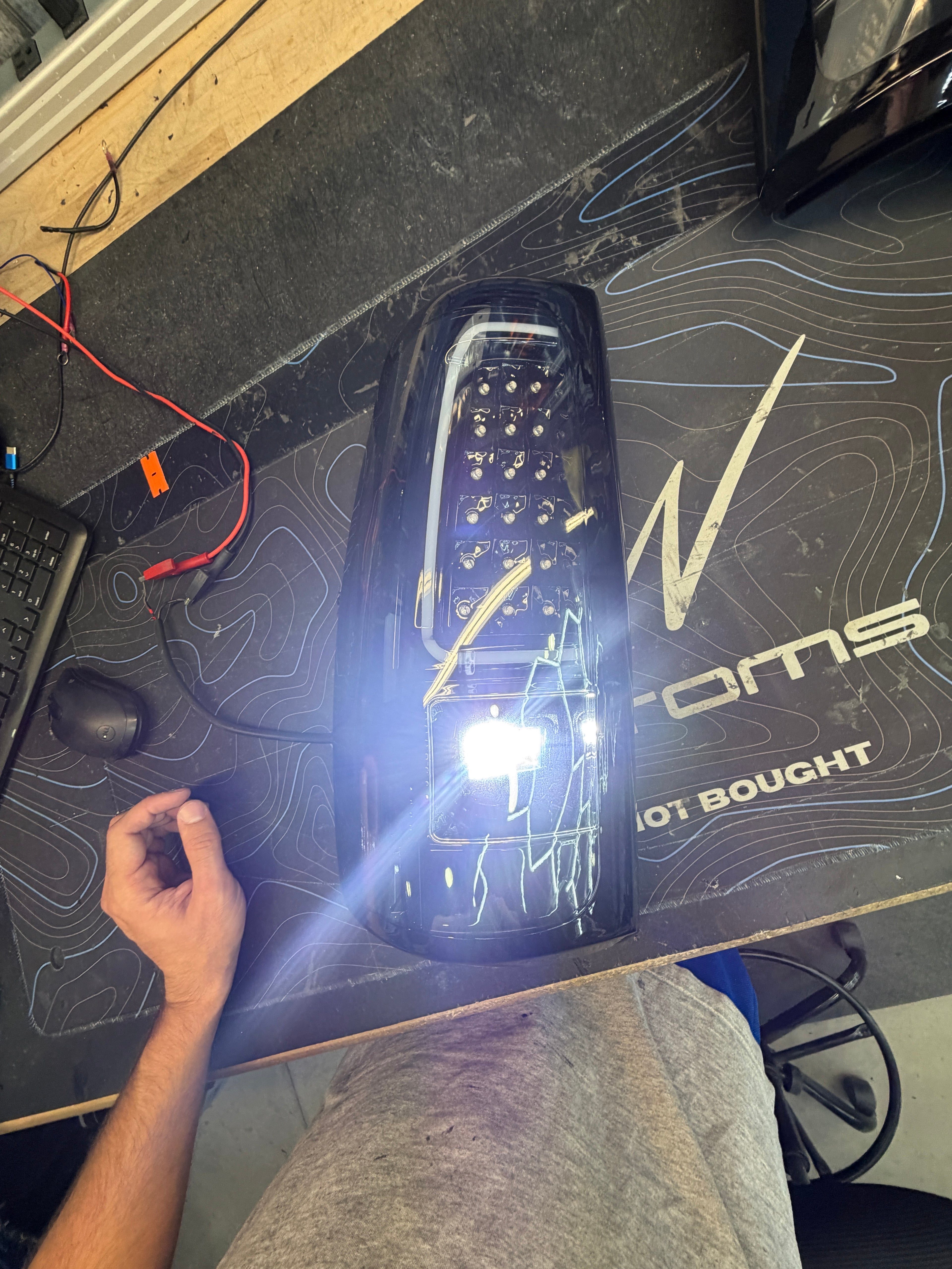 1999-2006 GMC SIERRA | 2003-2007 CHEVY SILVERADO LED TAIL LIGHTS