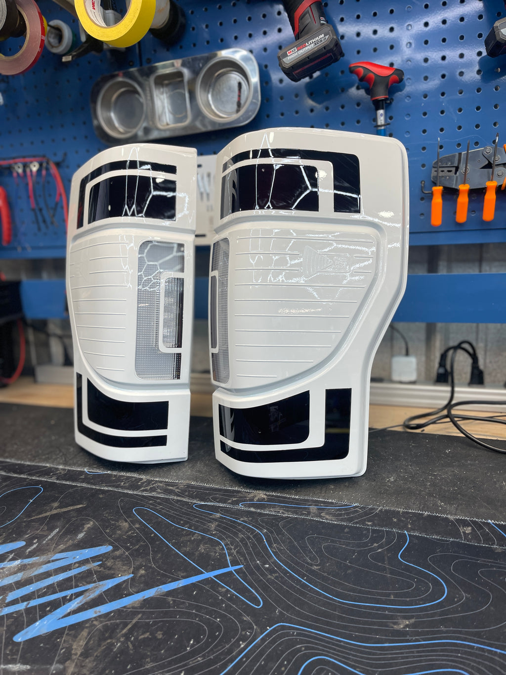 2020 - 22 FORD SUPER DUTY CUSTOM TAILLIGHTS