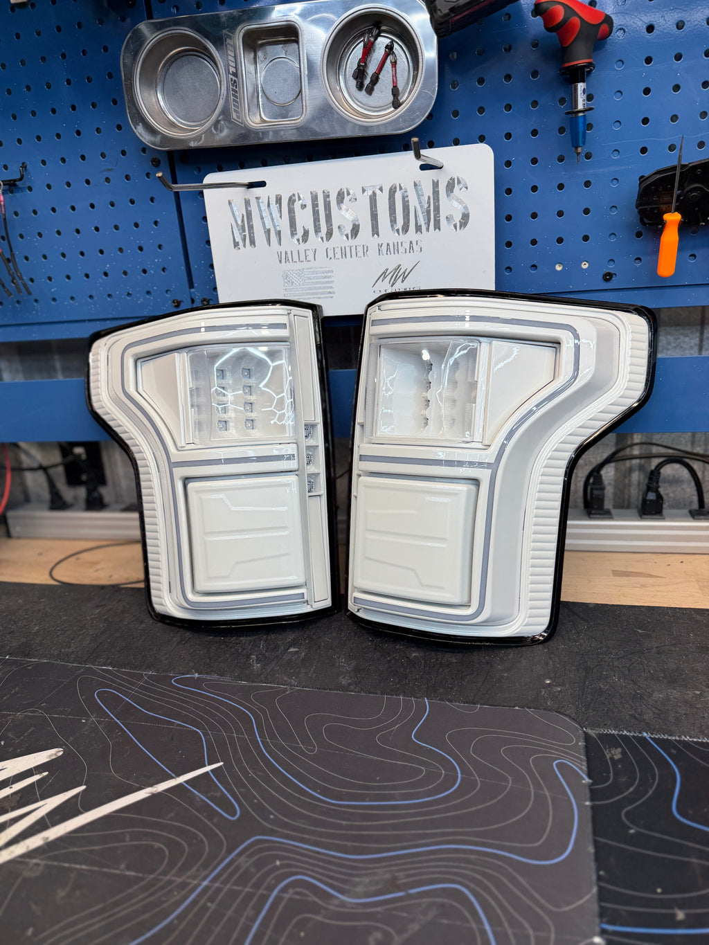 2018-2020 FORD F150 TAIL LIGHTS (Fits factory LED trucks only)