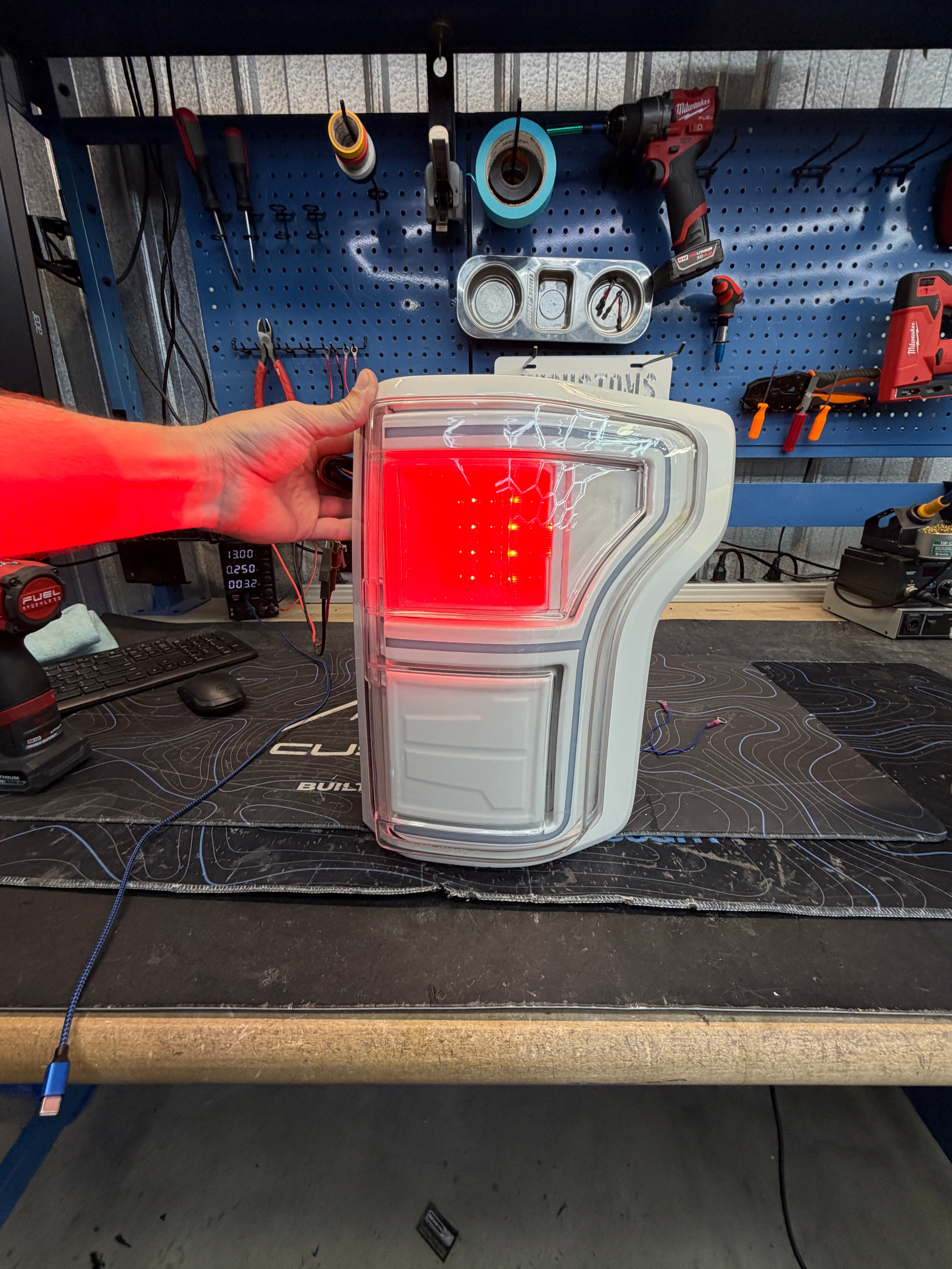 2018-2020 FORD F150 TAIL LIGHTS (Fits factory LED trucks only)