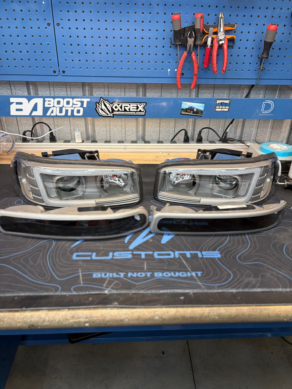 1999-2006 GMC Sierra C Bar LED Headlights