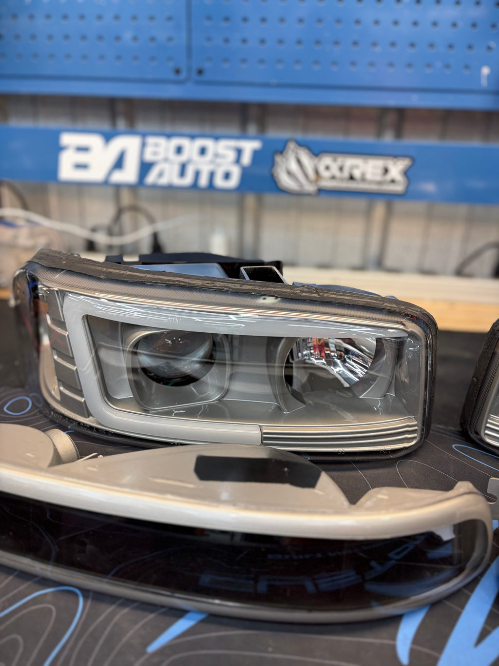1999-2006 GMC Sierra C Bar LED Headlights