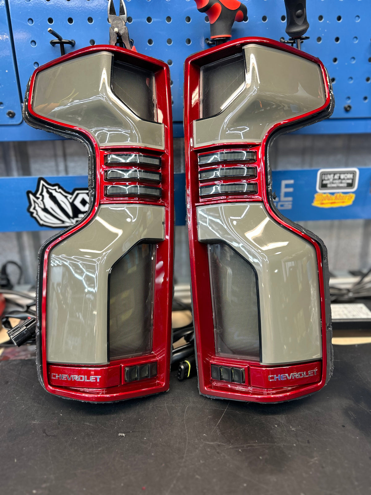 2019-2026 1500 / 2020-2026 HD CHEVROLET SILVERADO LUXX SERIES TAIL LIGHTS
