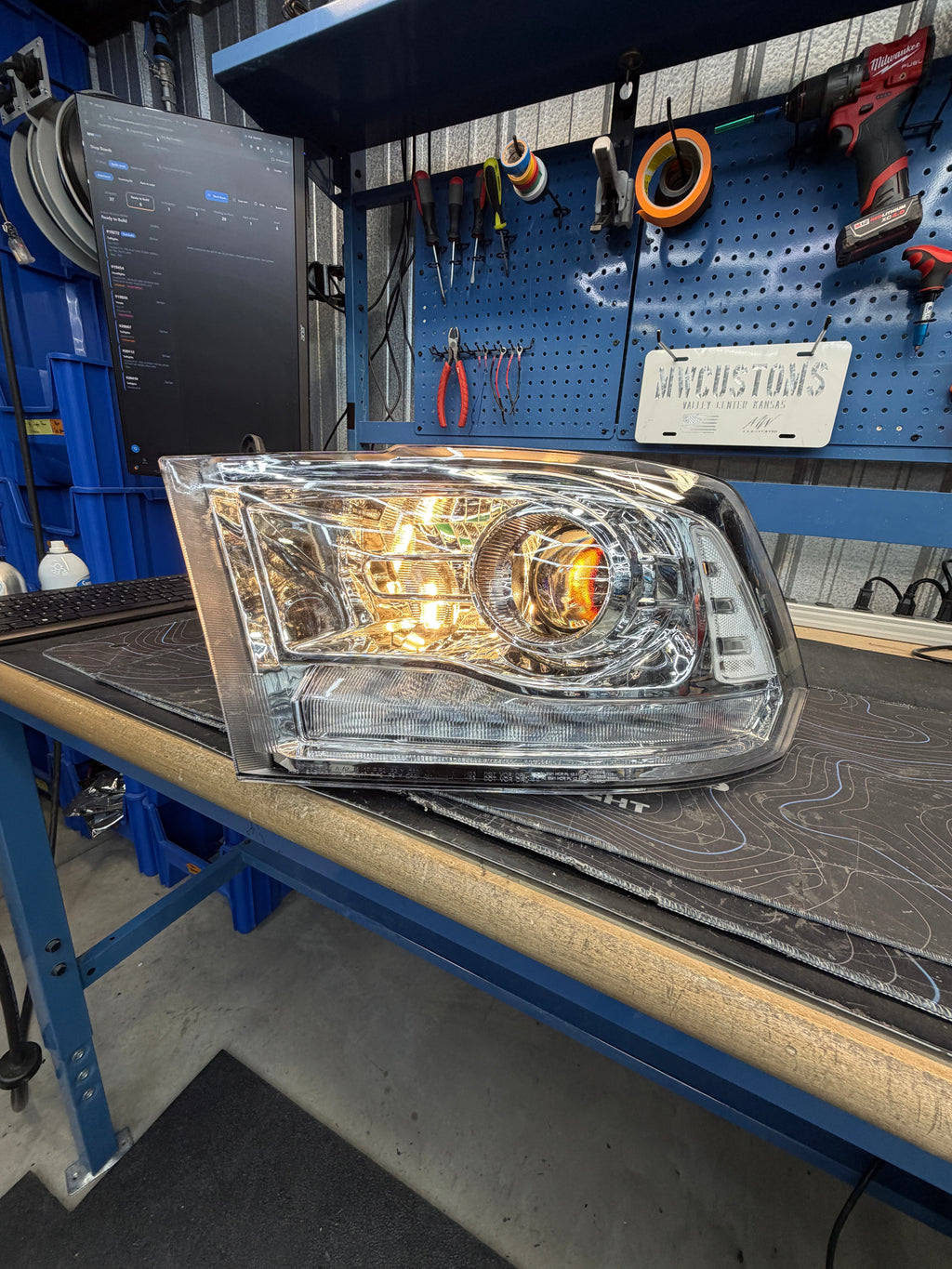 OPEN BOX – 2009-2018 Ram Projector Headlights *CHROME*