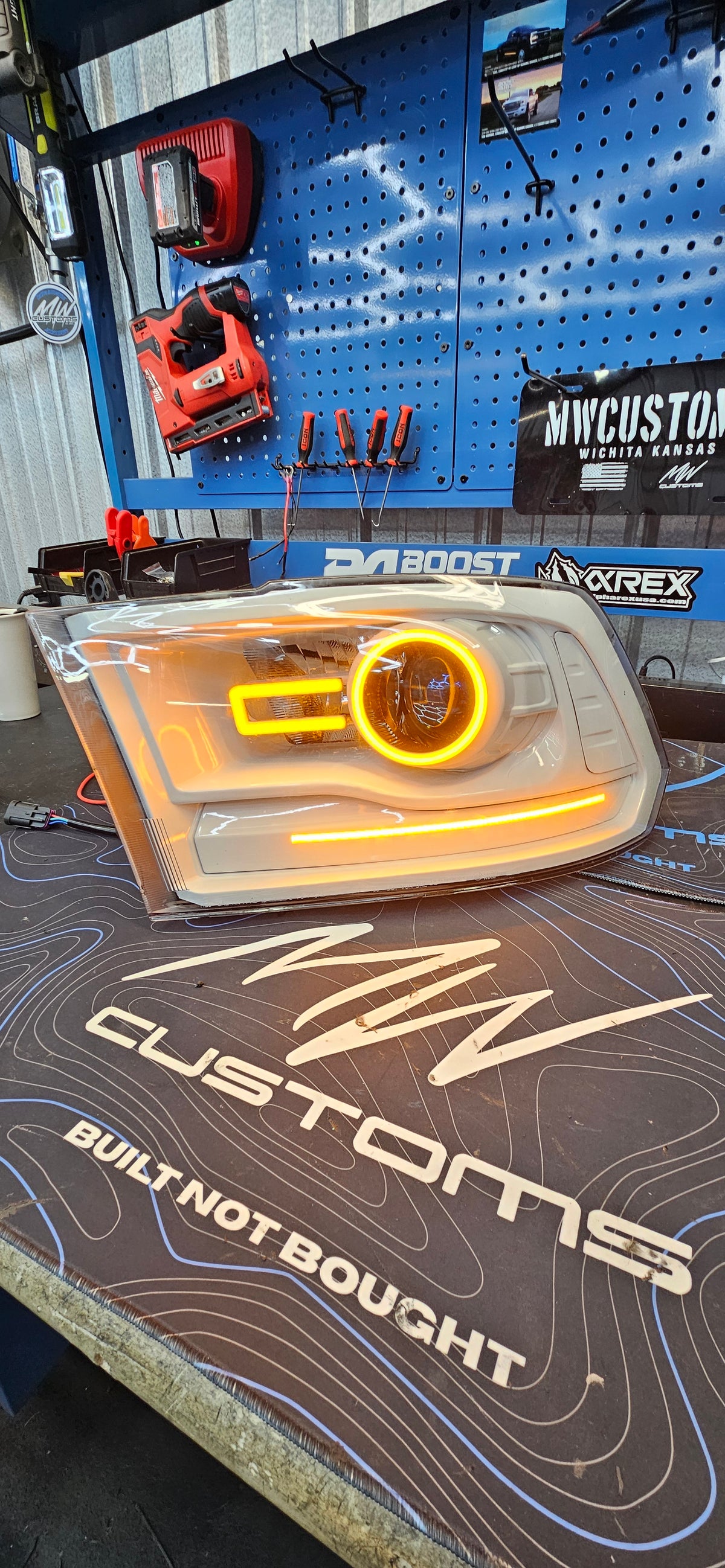2009-2018 Ram Projector Switchback Headlights