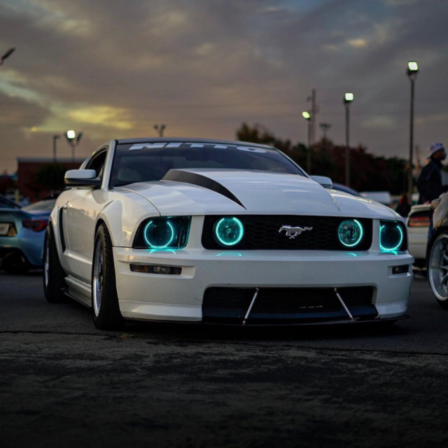 2005-2009 FORD MUSTANG HALO WITH GRILLE AND BUMPER FOG LIGHT HALO BUNDLE - RGBW