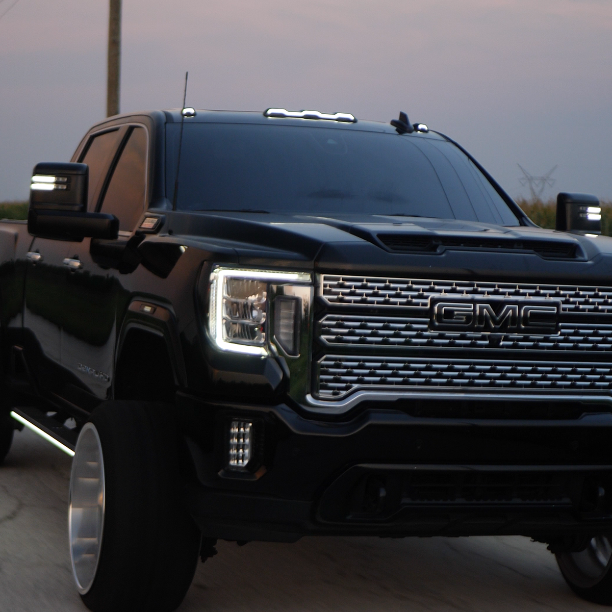 2019-2026 Chevy Silverado 1500 Retrofit S-Series Cab Lights – Installed