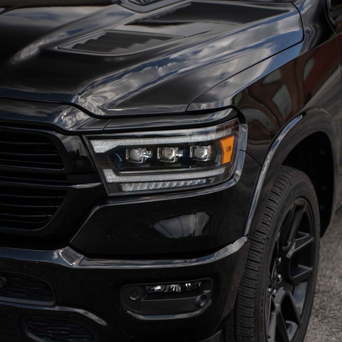 2019-2024 Ram 1500 Sequential LED Projector Headlights