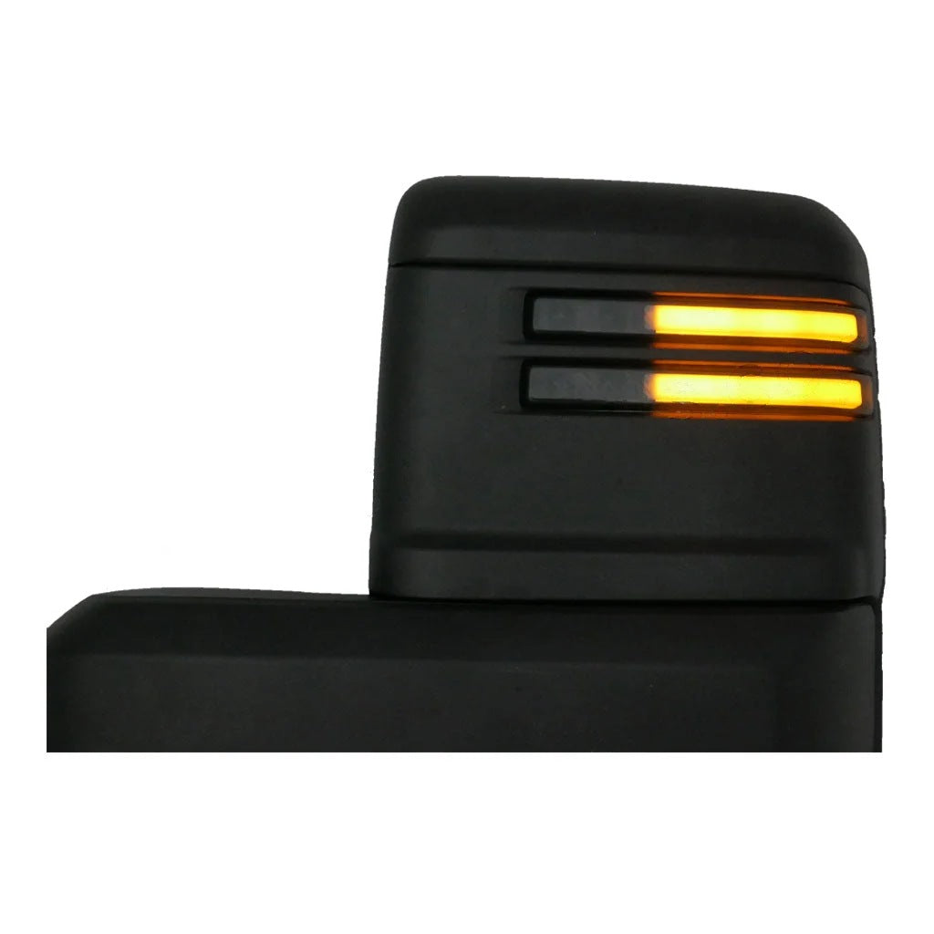 Tow mirror marker light installed, amber turn signal