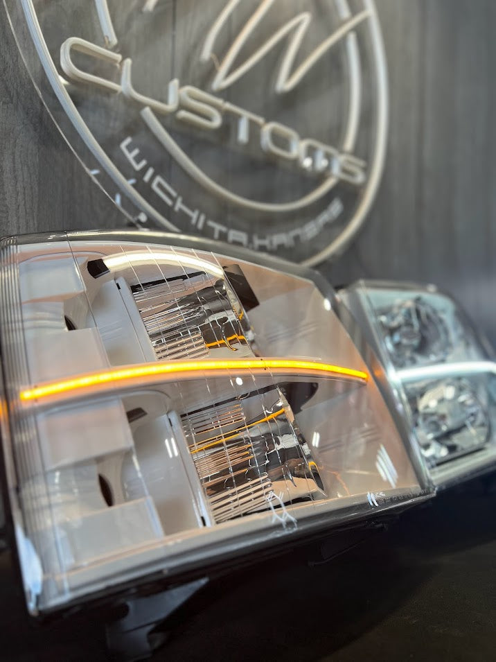 2007-13 CHEVROLET SILVERADO HALOGEN HEADLIGHTS