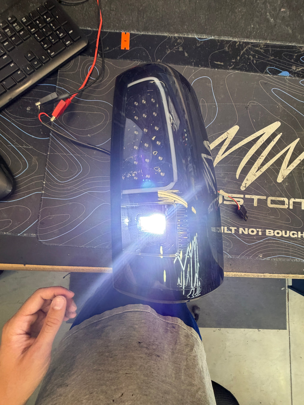 1999-2006 GMC SIERRA | 2003-2007 CHEVY SILVERADO LED TAIL LIGHTS