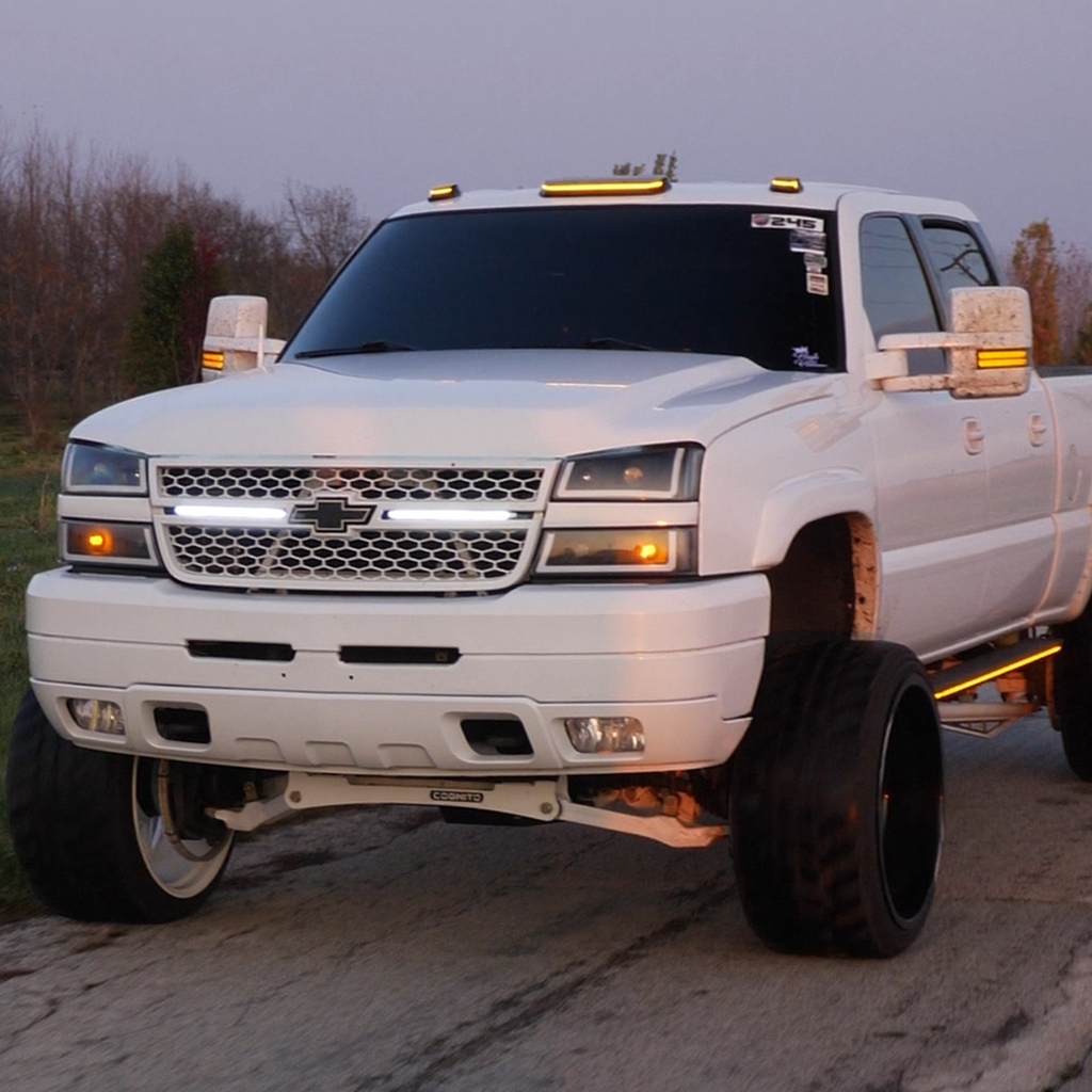 1999-2007 GMC Sierra 2500/3500 S-Series Cab Lights – Installed