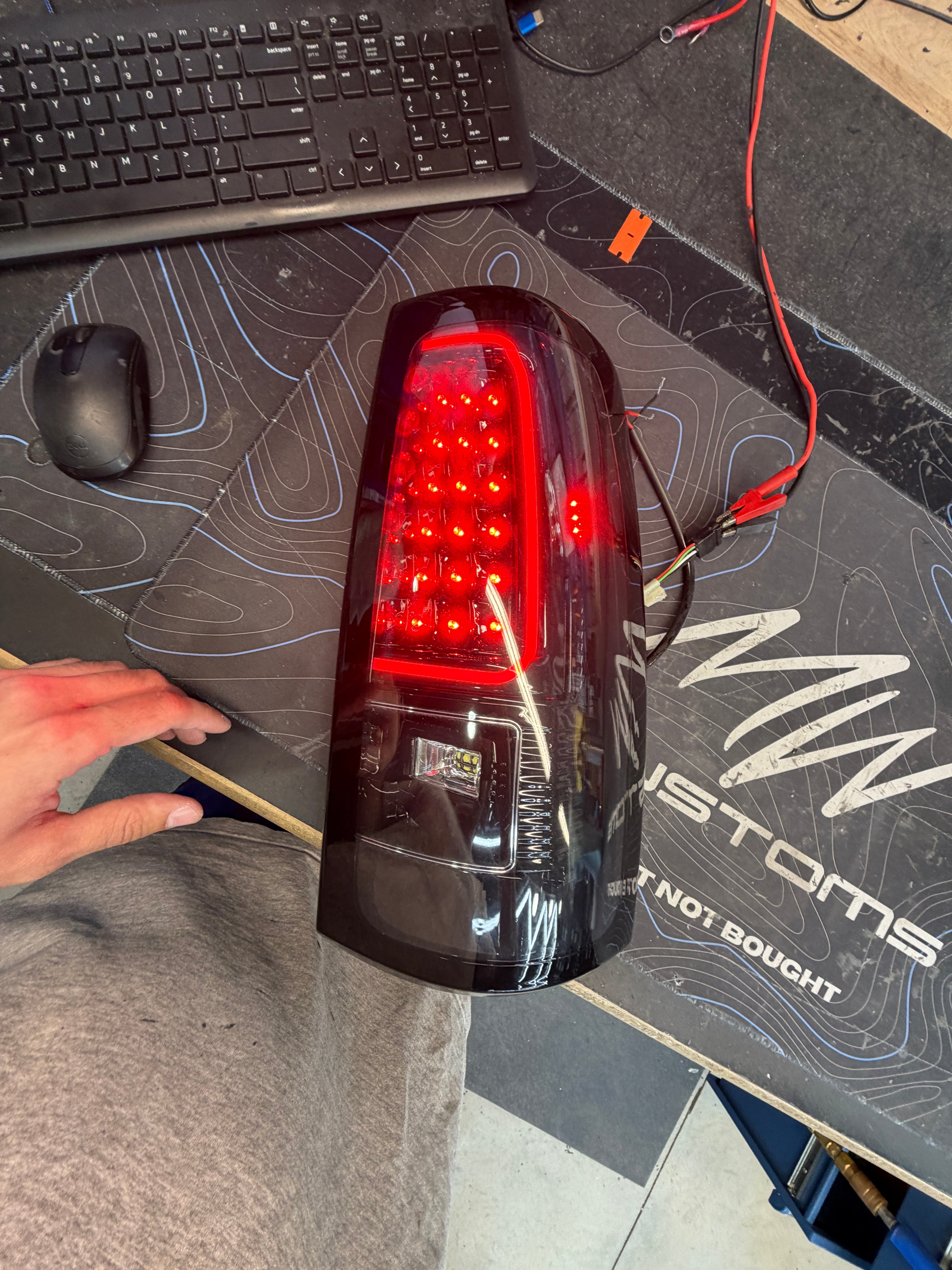 1999-2006 GMC SIERRA | 2003-2007 CHEVY SILVERADO LED TAIL LIGHTS
