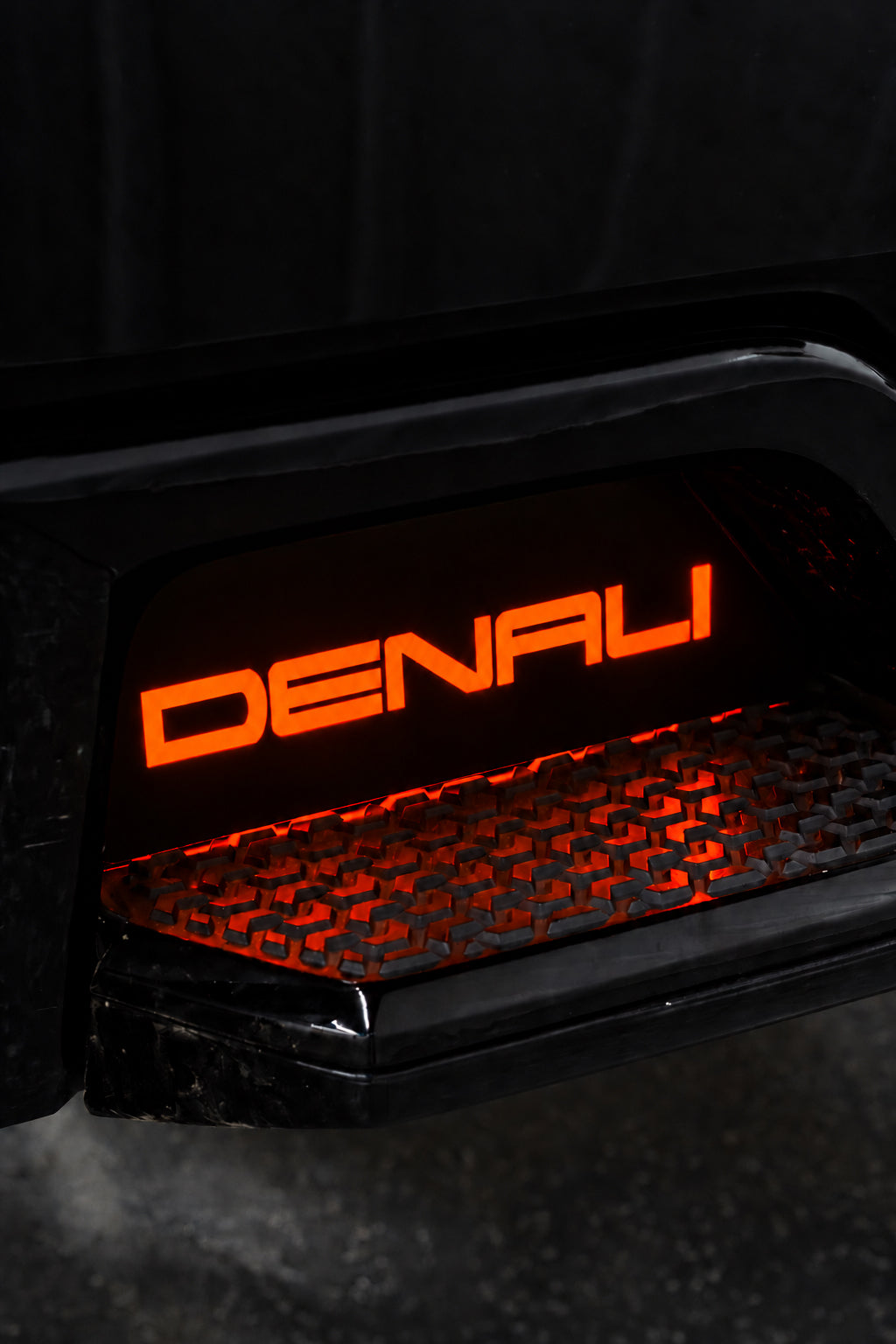 2020-2026 Chevy Silverado HD / GMC Sierra HD Illuminated Side Step Inserts