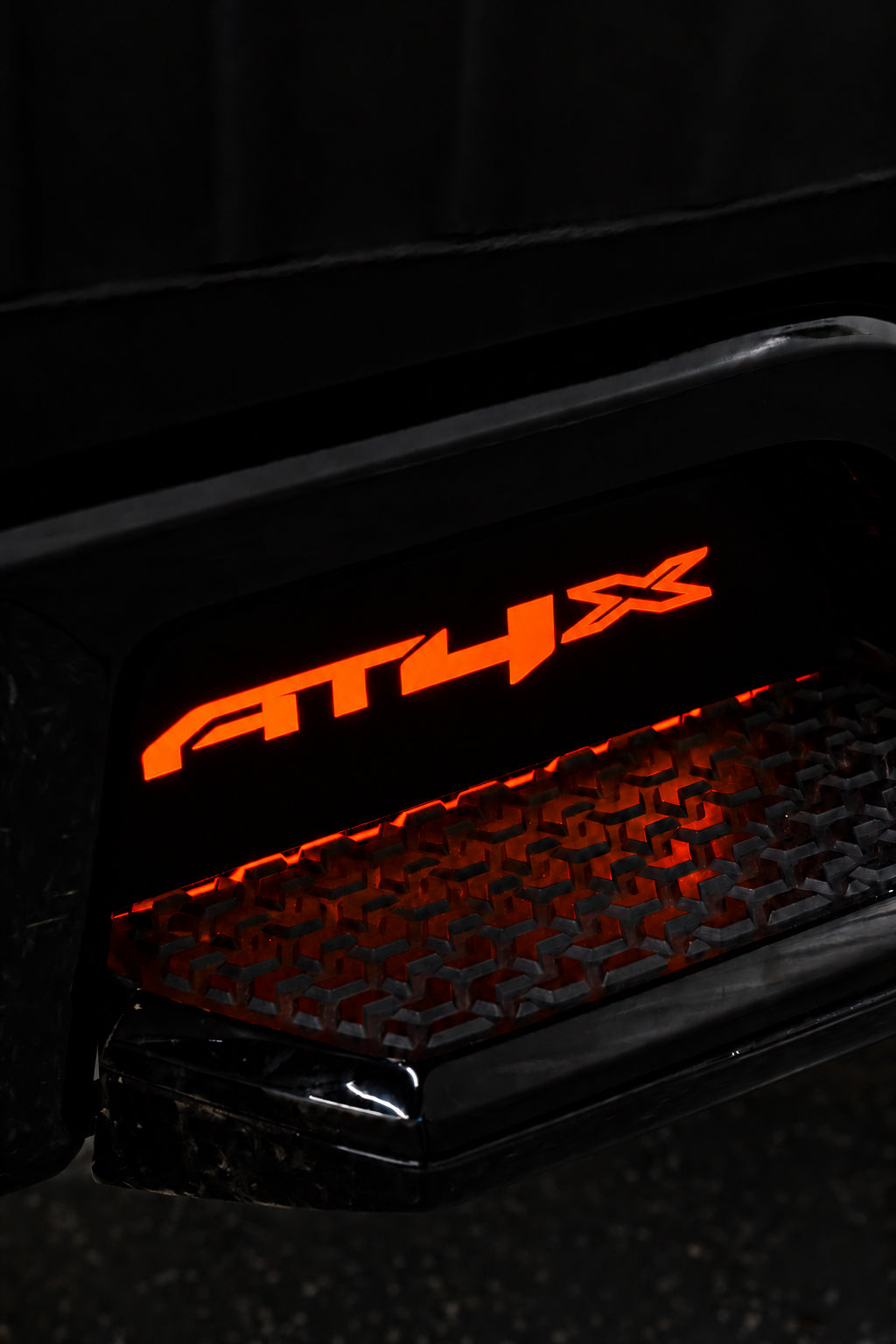 2020-2026 Chevy Silverado HD / GMC Sierra HD Illuminated Side Step Inserts