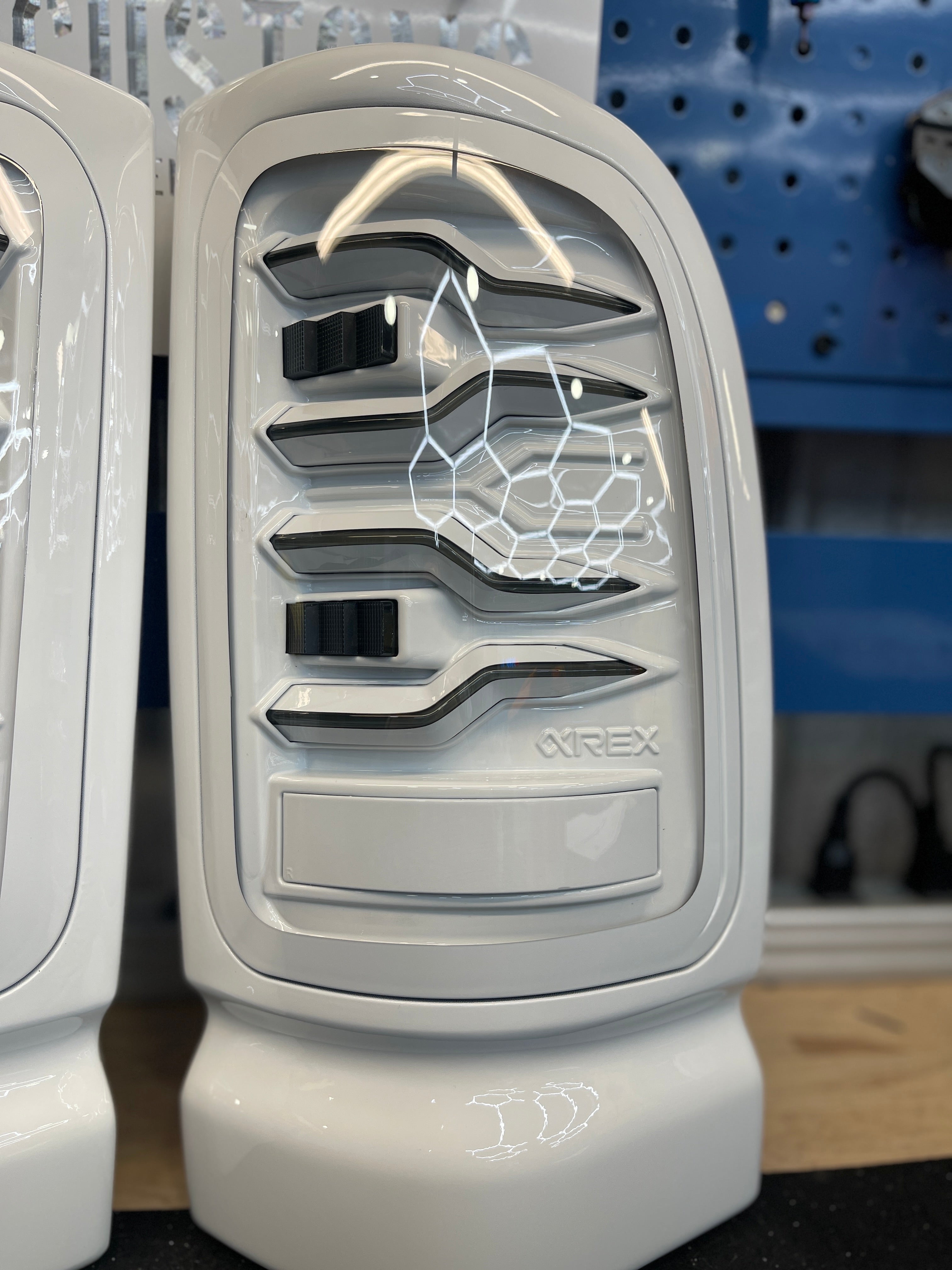 1994 - 01 DODGE RAM 1500 / 1994 - 02 DODGE RAM 2500/3500 ALPHAREX LUXX SERIES LED TAIL LIGHTS
