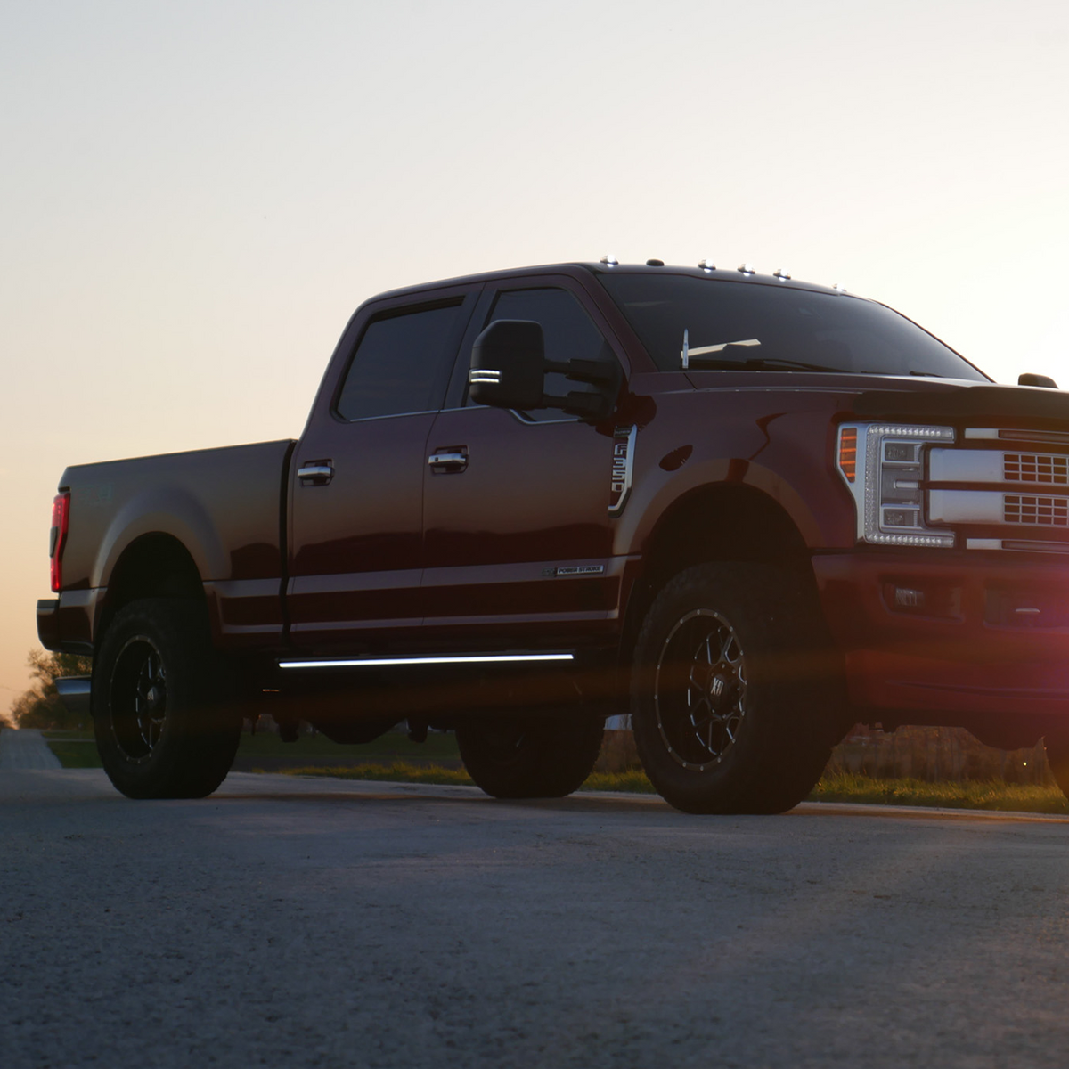 2017-2022 Ford F-250/F-350 Super Duty | Light Up Running Boards