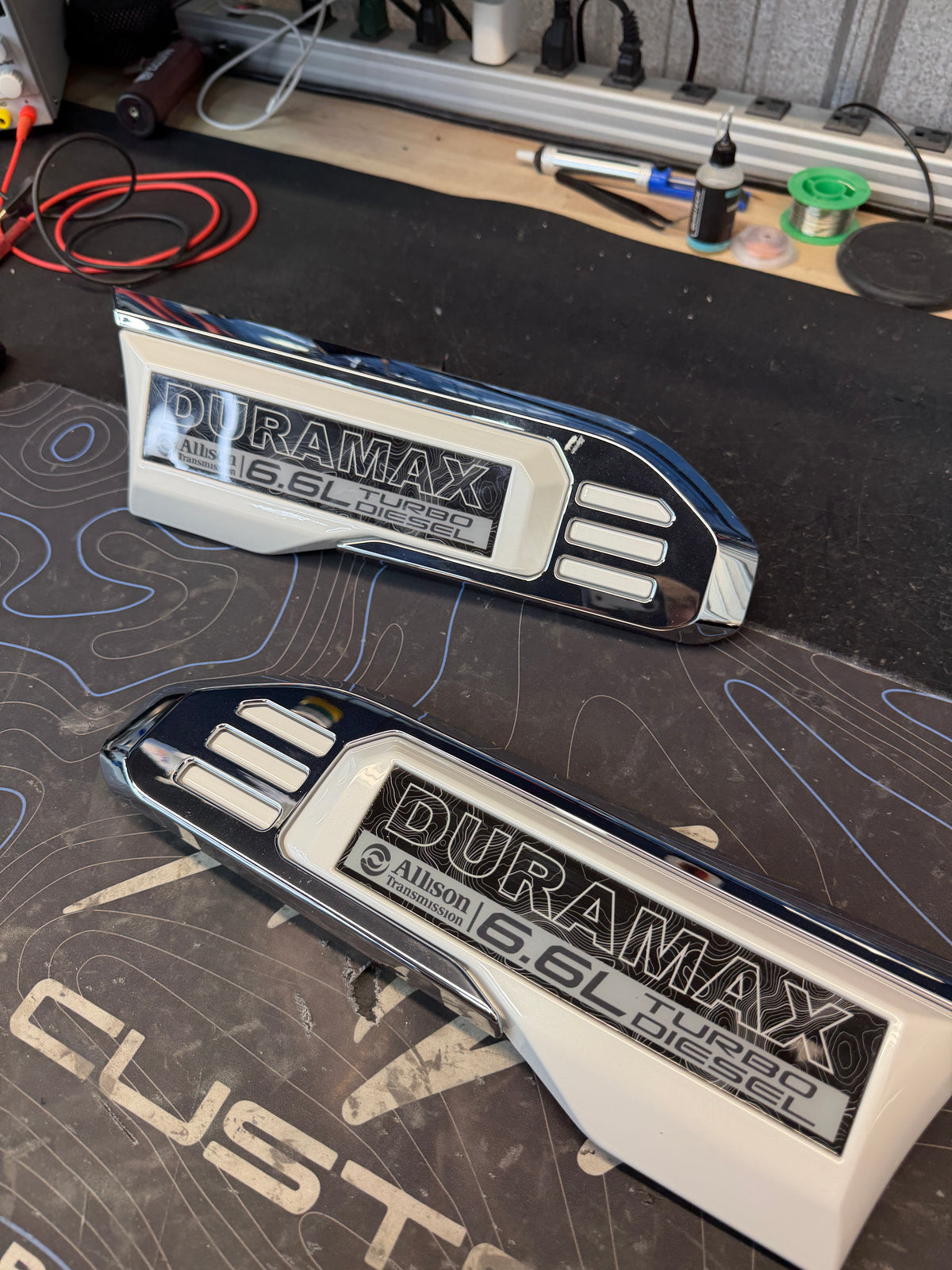 2020-2026 GMC Sierra HD Fender Badges