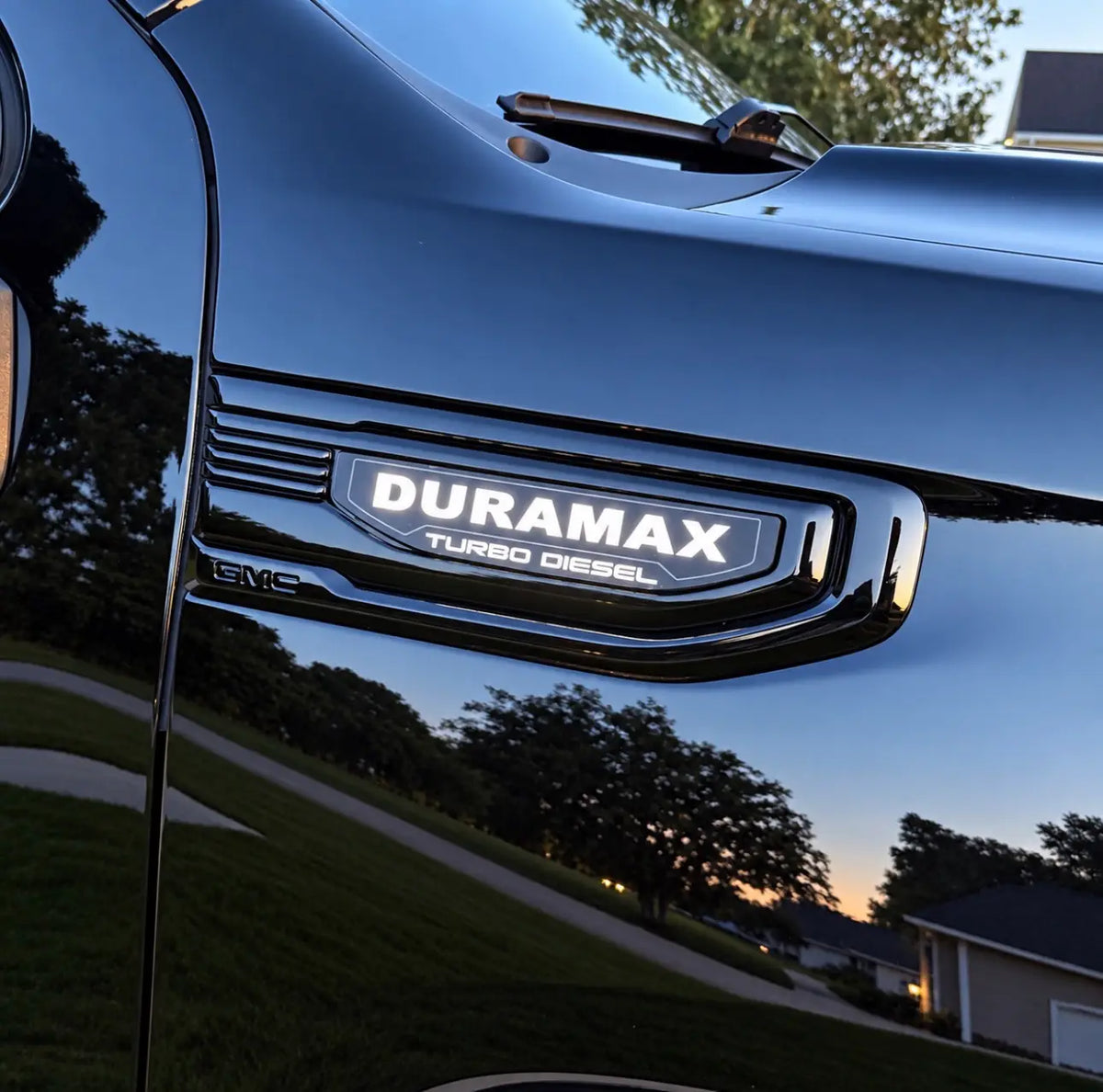 2019-2026 GMC Sierra 1500 | Illuminated Fender Badges