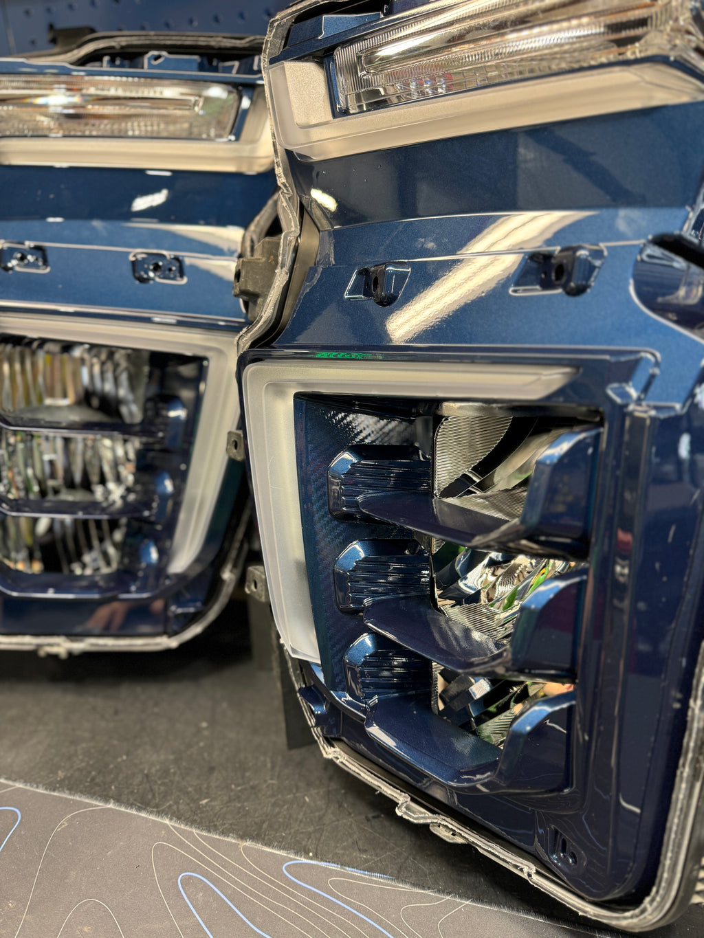 2020 - 23 CHEVY SILVERADO 2500 HEADLIGHTS