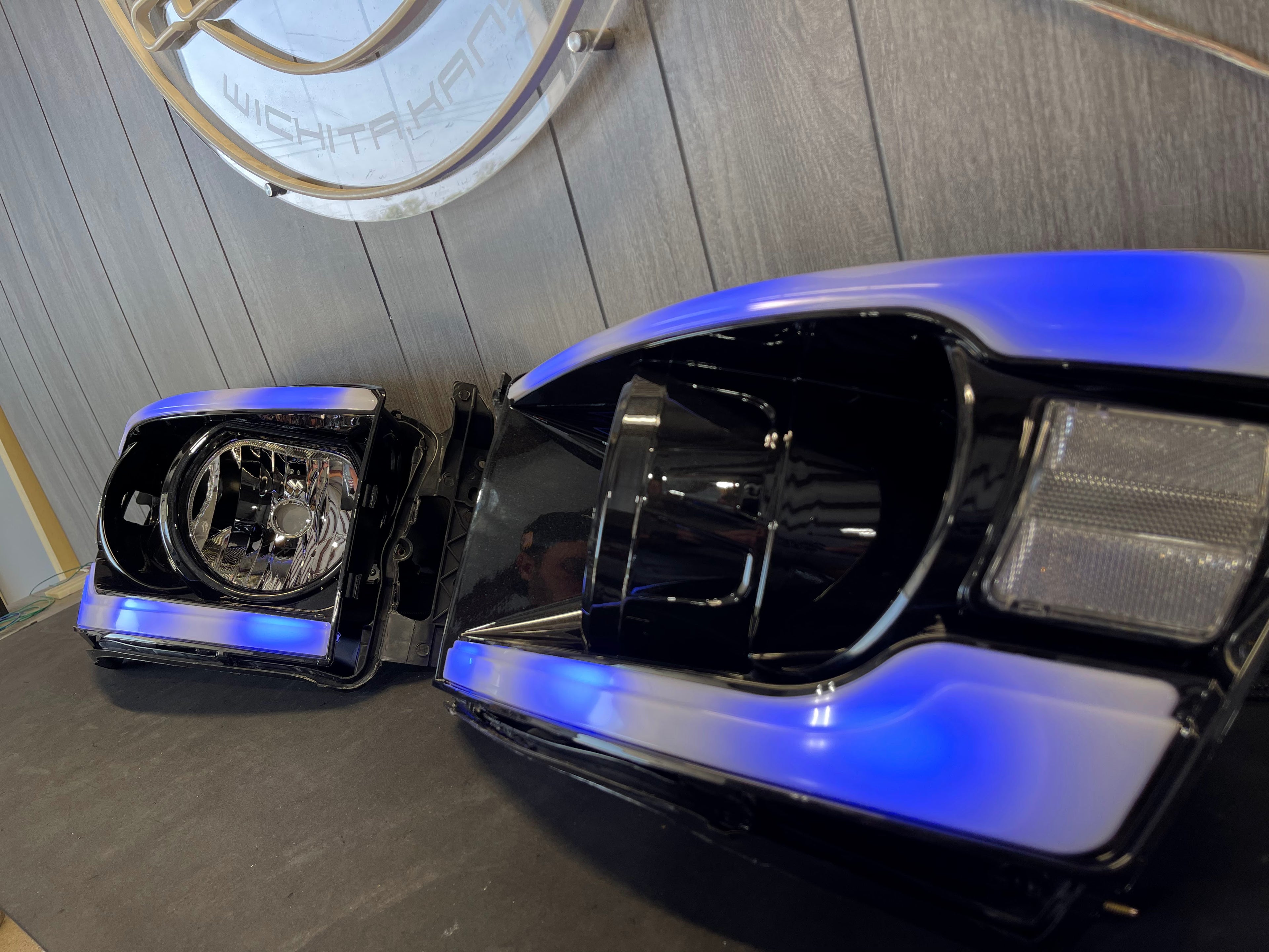 2006-08 DODGE RAM 5TH GEN STYLE HEADLIGHTS