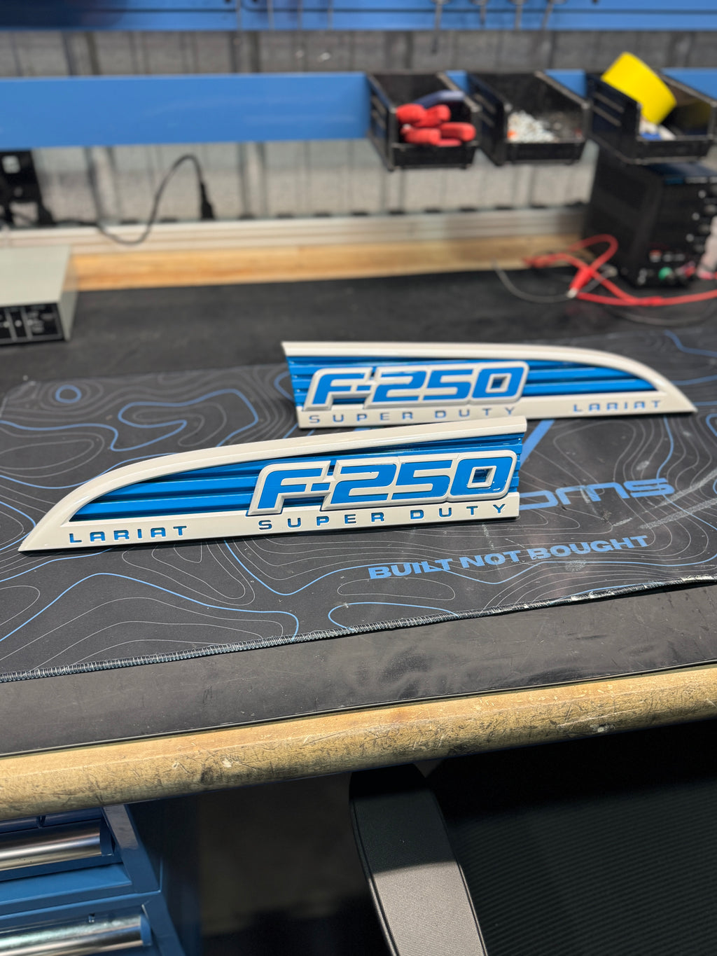 2011-2016 Ford Super Duty Hood Emblem