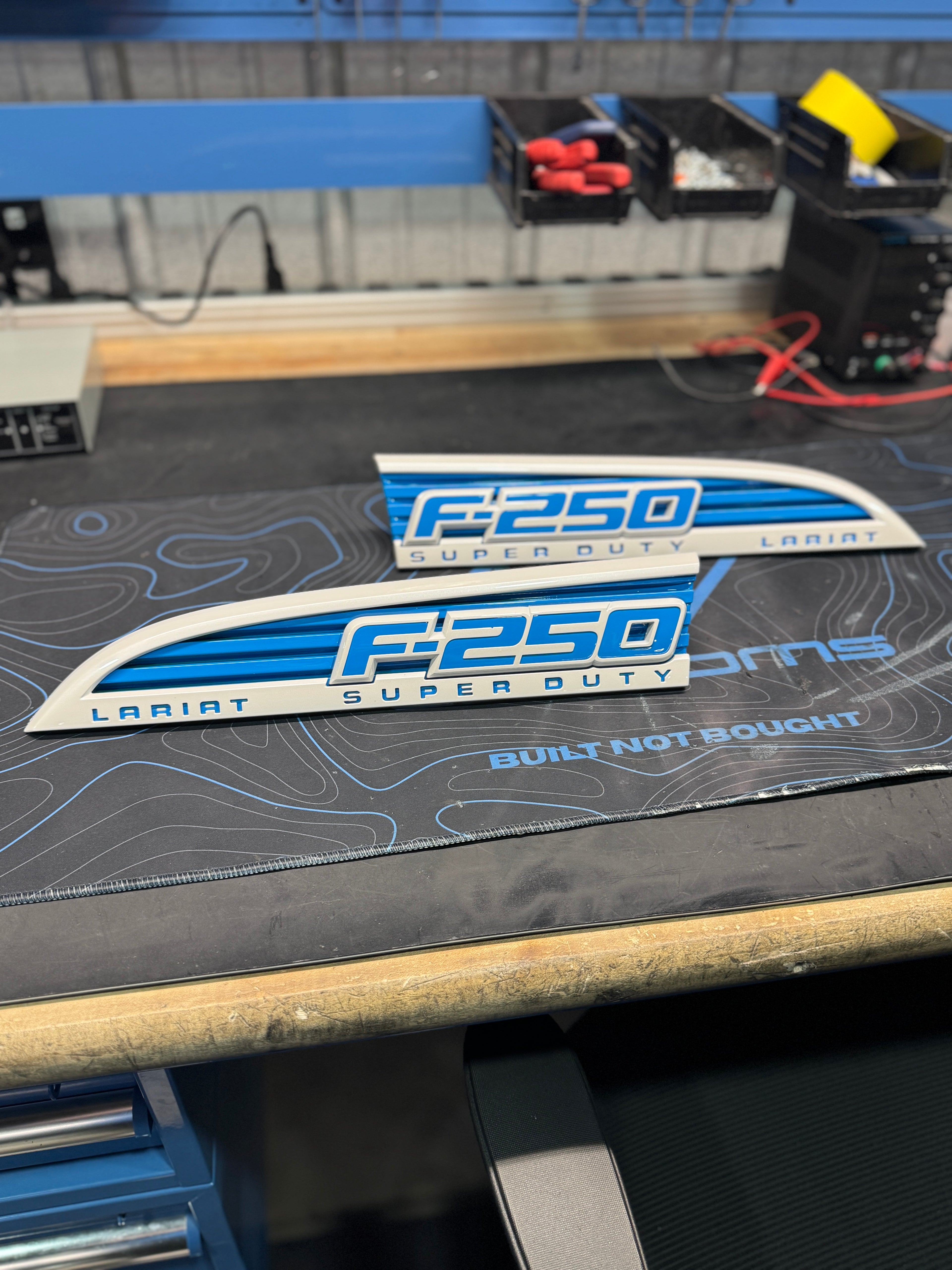 2011-2016 Ford Super Duty Hood Emblem