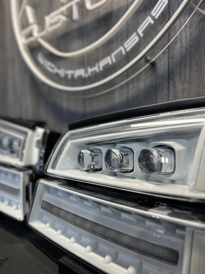 2003-07 CHEVROLET SILVERADO ALPHAREX HEADLIGHTS NOVA