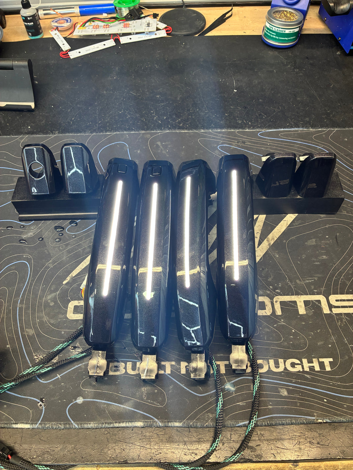 OPEN BOX – 2019-2026 GMC Sierra | Chevy Silverado Sequential Switchback Door Handles *PAINT CODE: 618G*