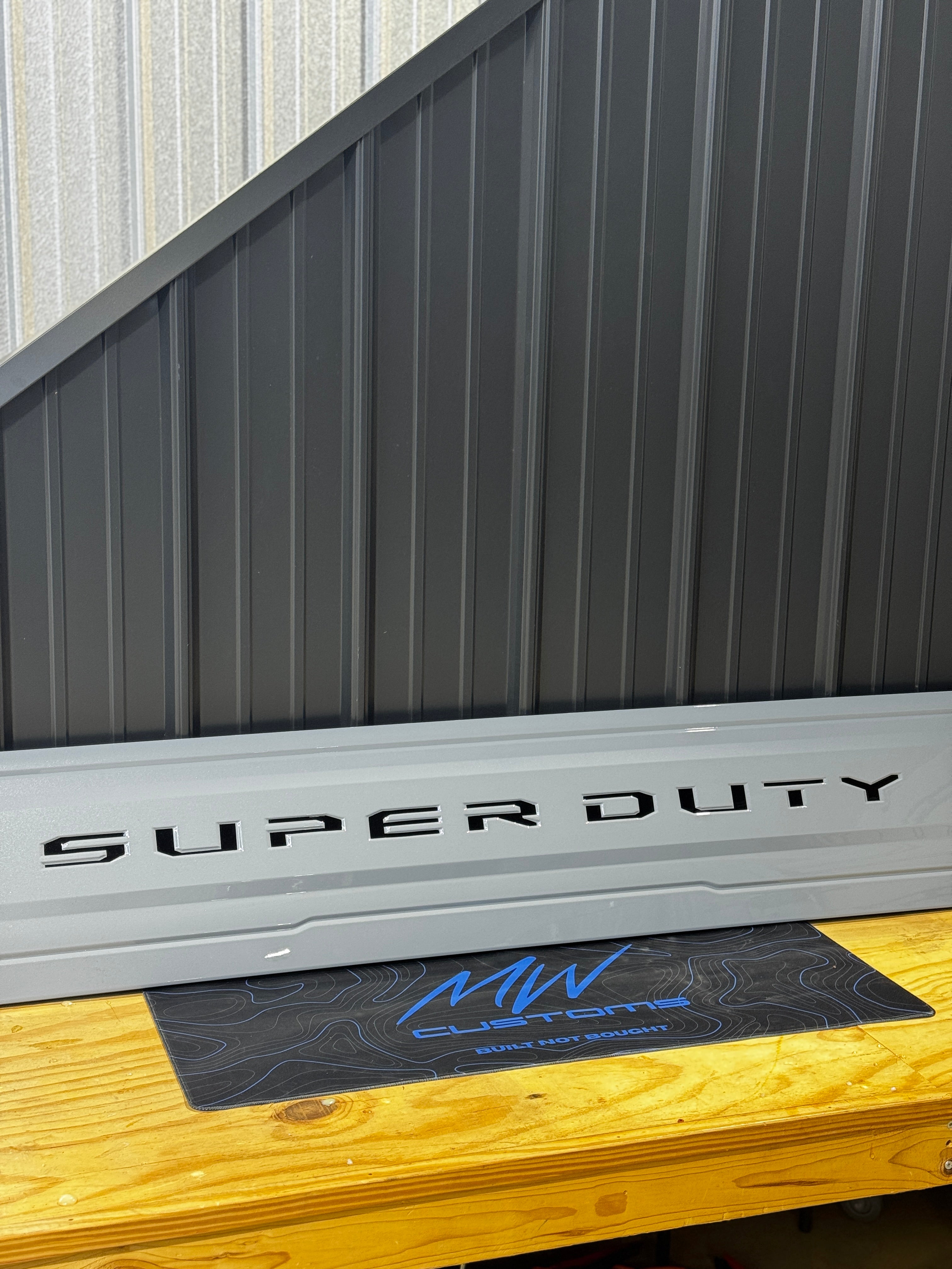 2023 - 25 FORD SUPERDUTY TAIL GATE APPLIQUE