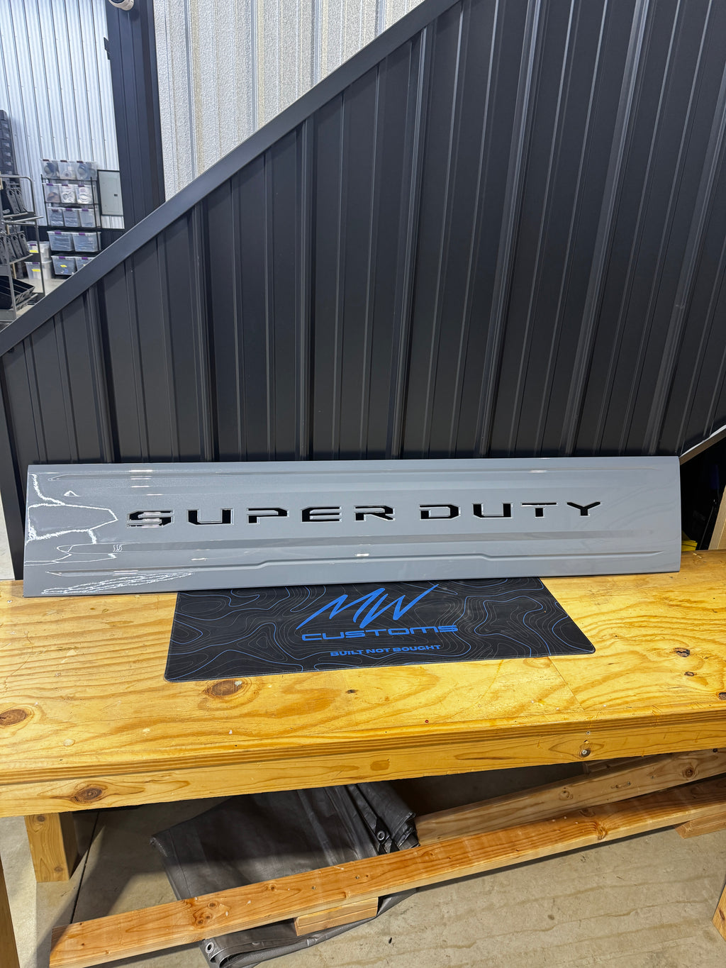 2023-2025 Ford Super Duty Tailgate Applique