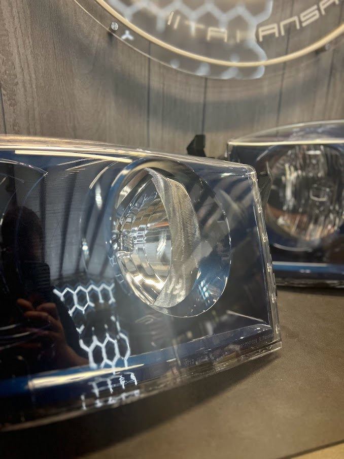 2006-08 DODGE RAM HALOGEN HEADLIGHTS
