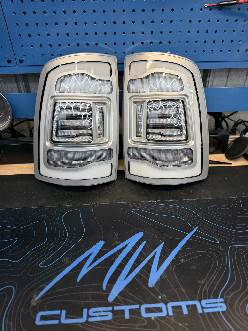2009-2018 DODGE RAM LED TAIL LIGHT (Gen 2)