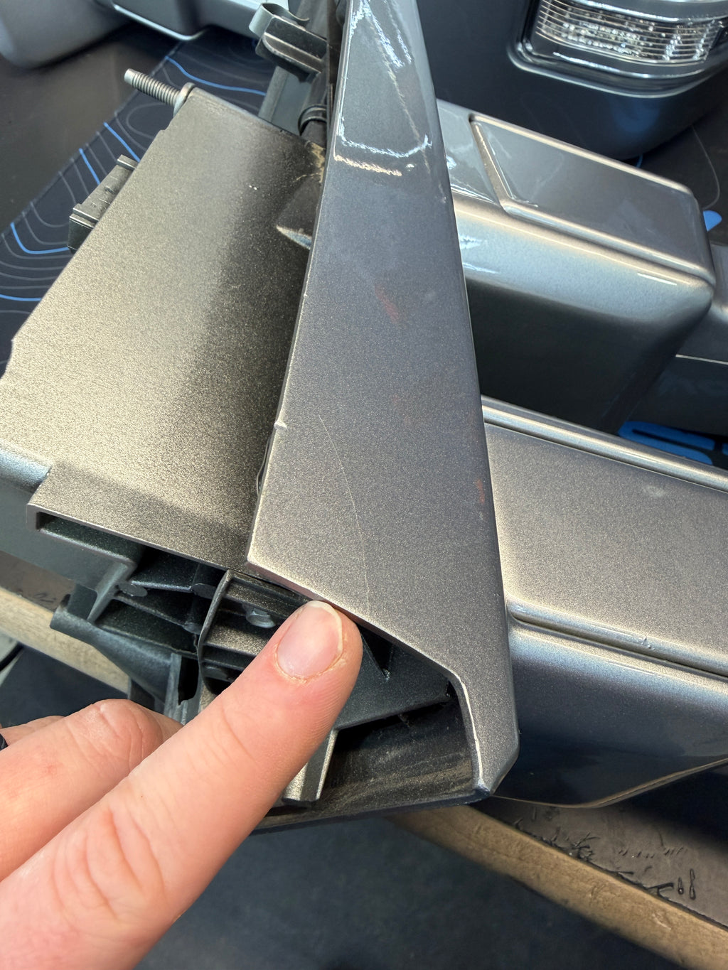 2017 - 22 FORD SUPER DUTY COLORMATCHED OEM TOW MIRROR
