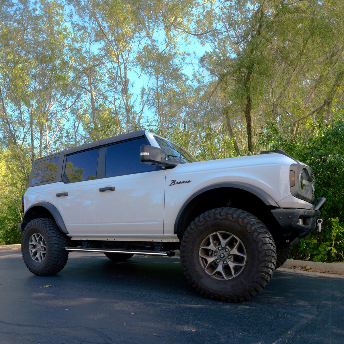 2021-2026 Ford Bronco | Powered Light Up Running Boards