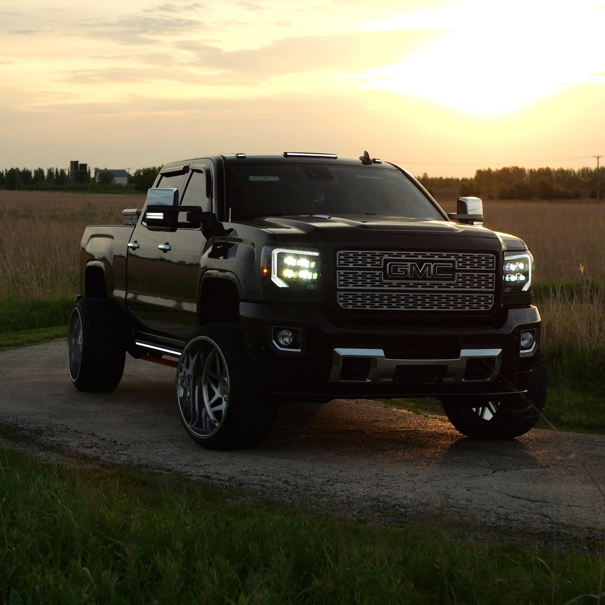 2014-2018 GMC Sierra 1500 | 2015-2019 GMC Sierra HD Boost VX4 LED Headlights