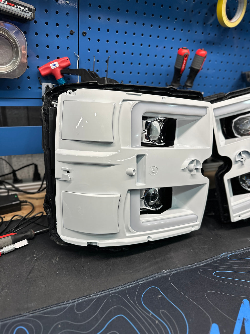 2015-19 CHEVROLET SILVERADO HD 2500/3500 ALPHAREX HEADLIGHTS
